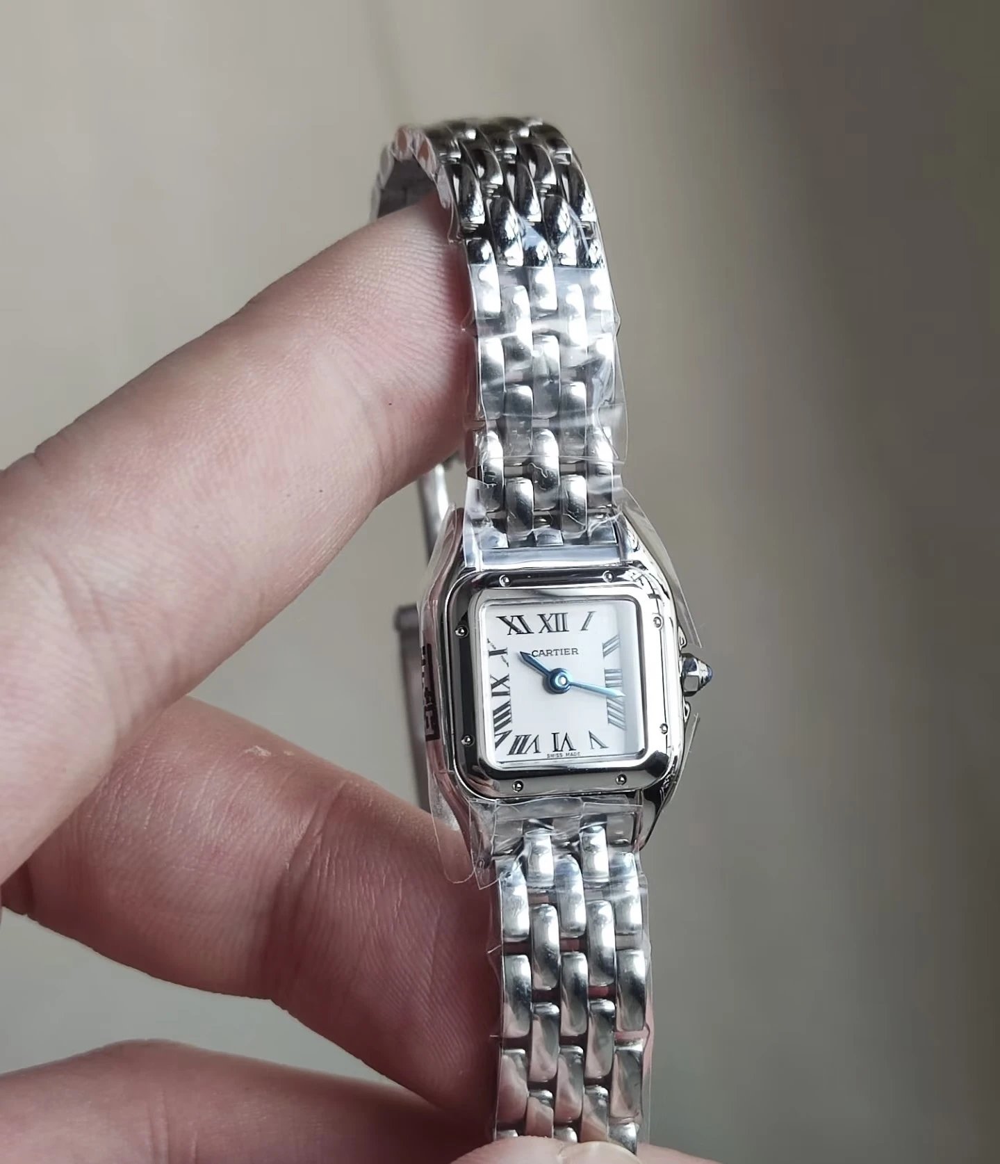 Cartier Panthere Quartz Ladies Watch 25mm — photo 3