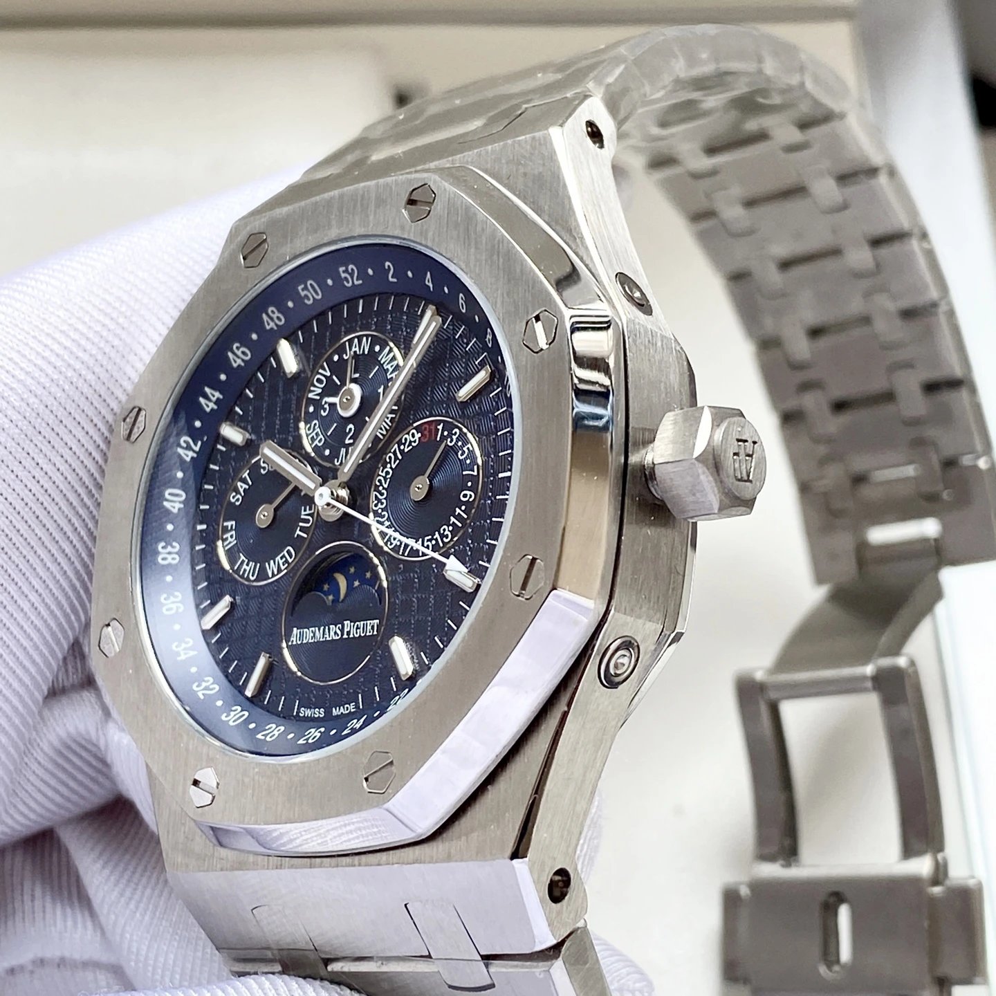 Audemars Piguet Royal Oak Automatic Watch 41mm Ver.A — photo 7
