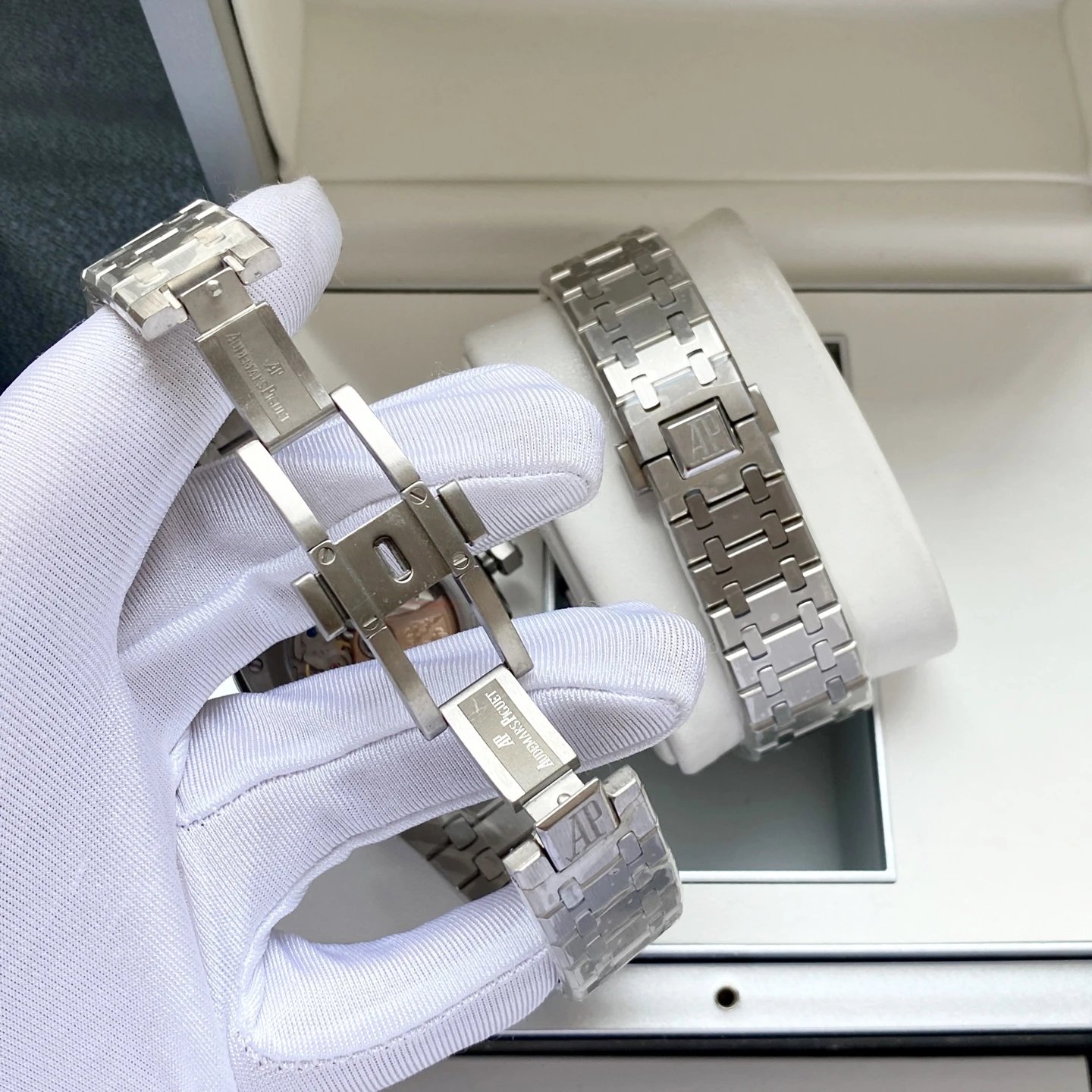 Audemars Piguet Royal Oak Automatic Watch 41mm Ver.A — photo 9