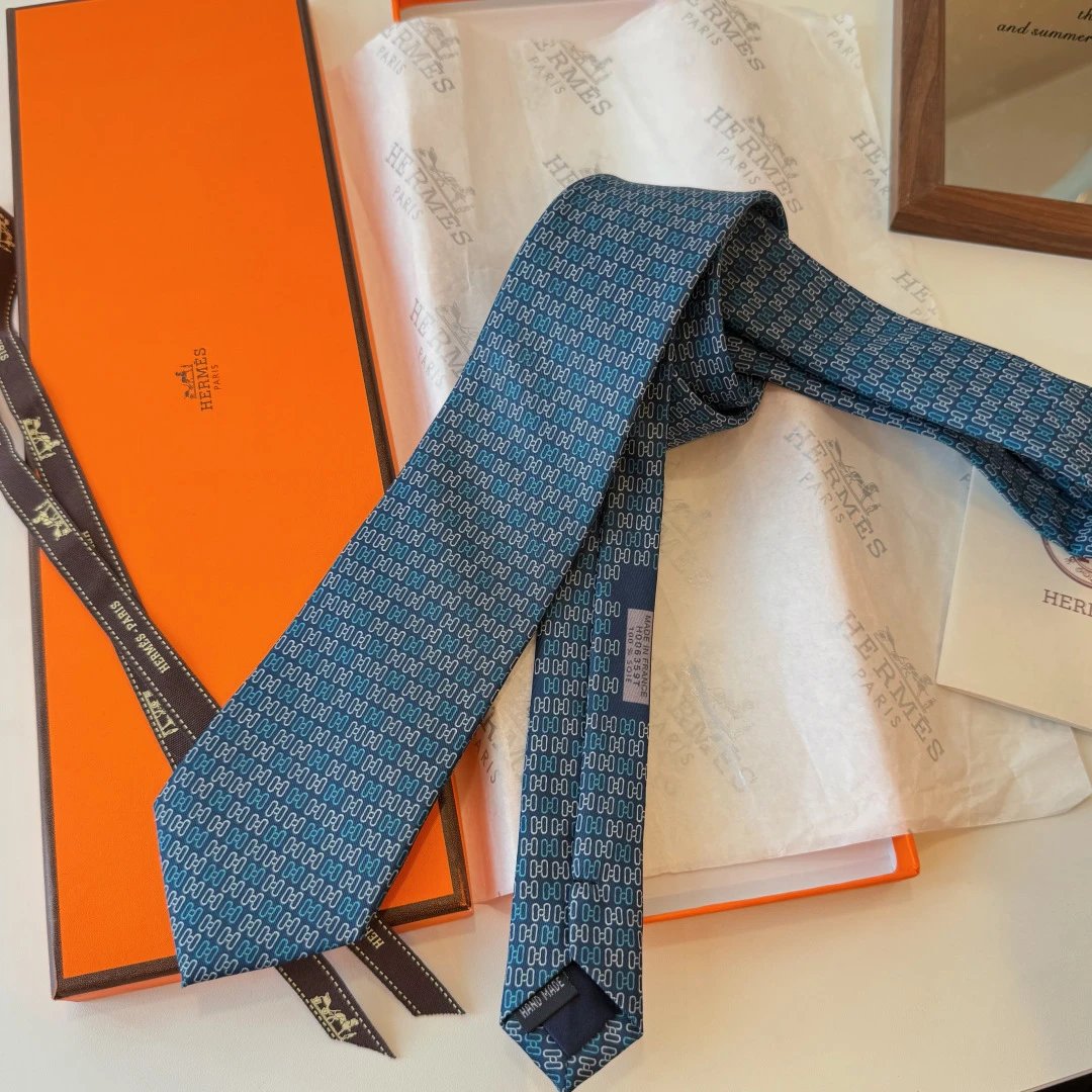 Hermes Silk Tie Ver.B — Photo 5