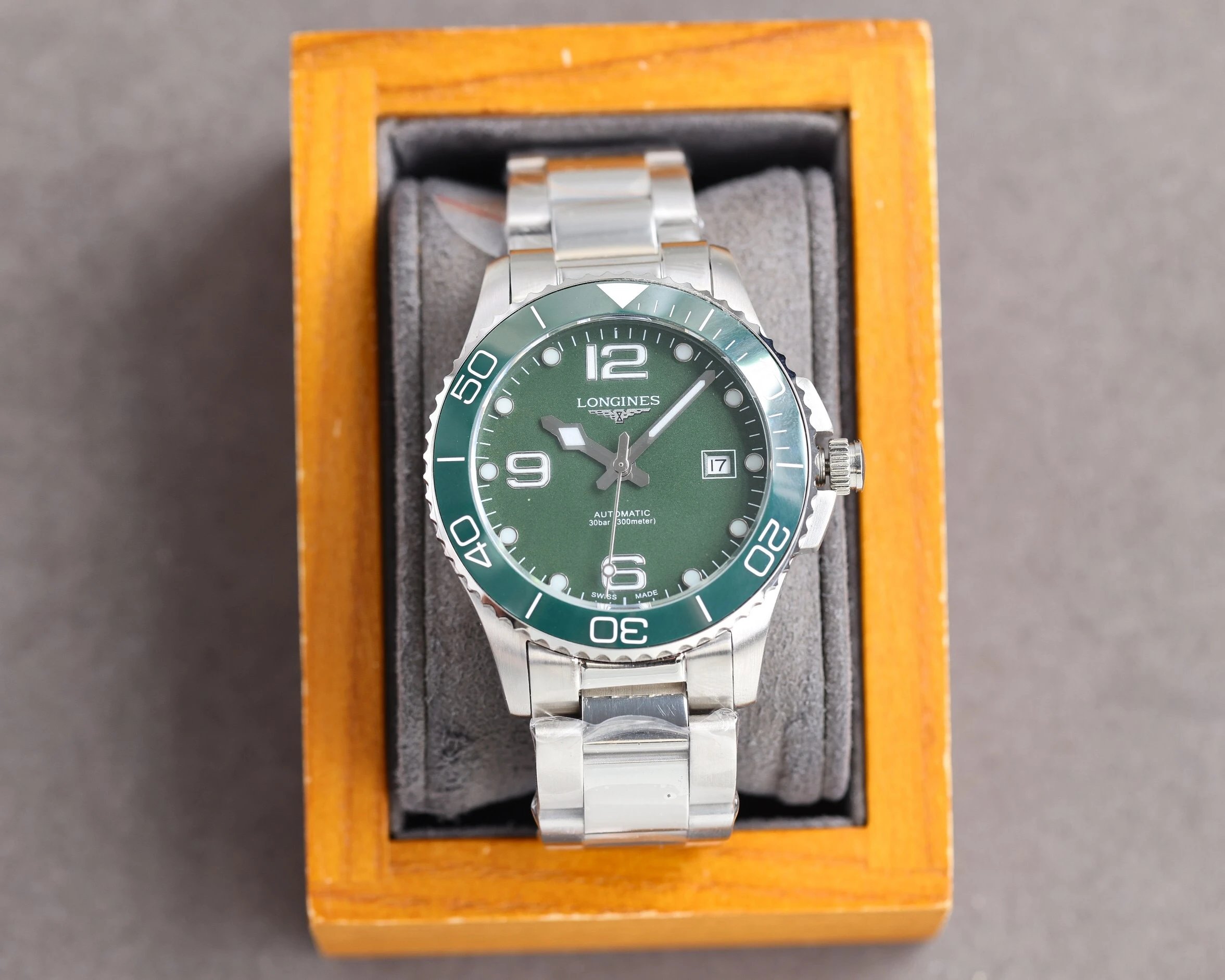 Longines Conquest Automatic Watch 41mm Ver.G — photo 2