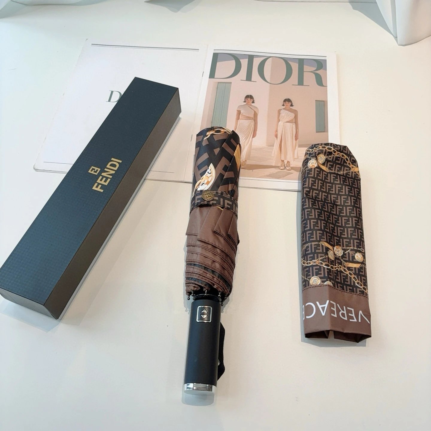 Fendi UV Protection Folding Umbrella Ver.E — Photo 2