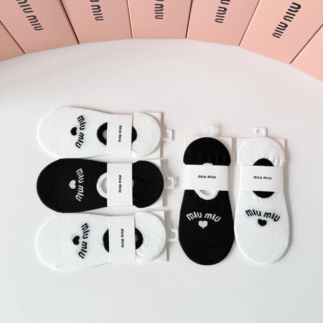 Miu Miu Classic No-Show Socks 5-Pair Box Ver.B — photo 7