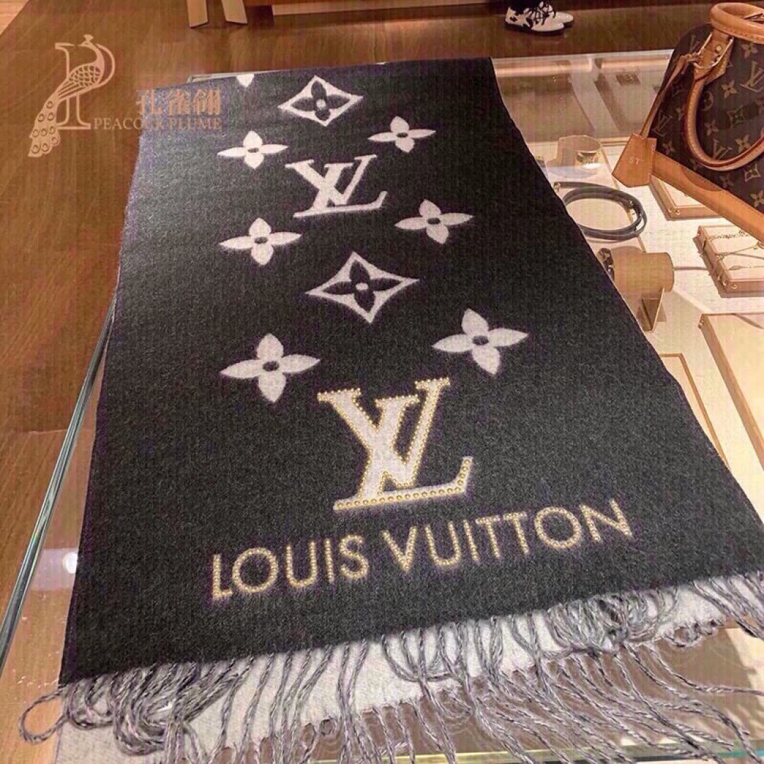Louis Vuitton Cashmere Scarf Ver.E — QC