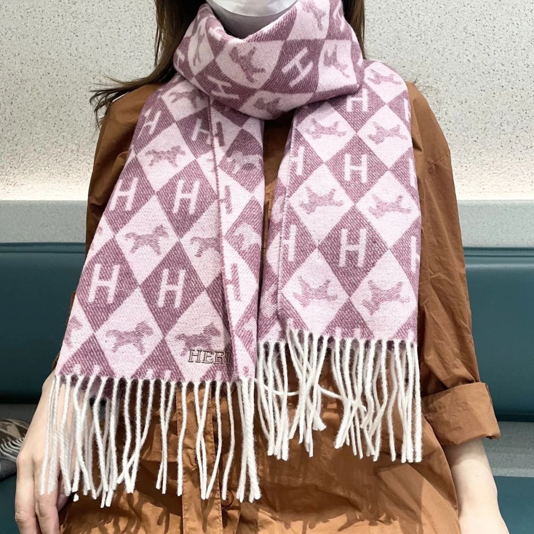 Hermes Cashmere Scarf Ver.J — Photo 4