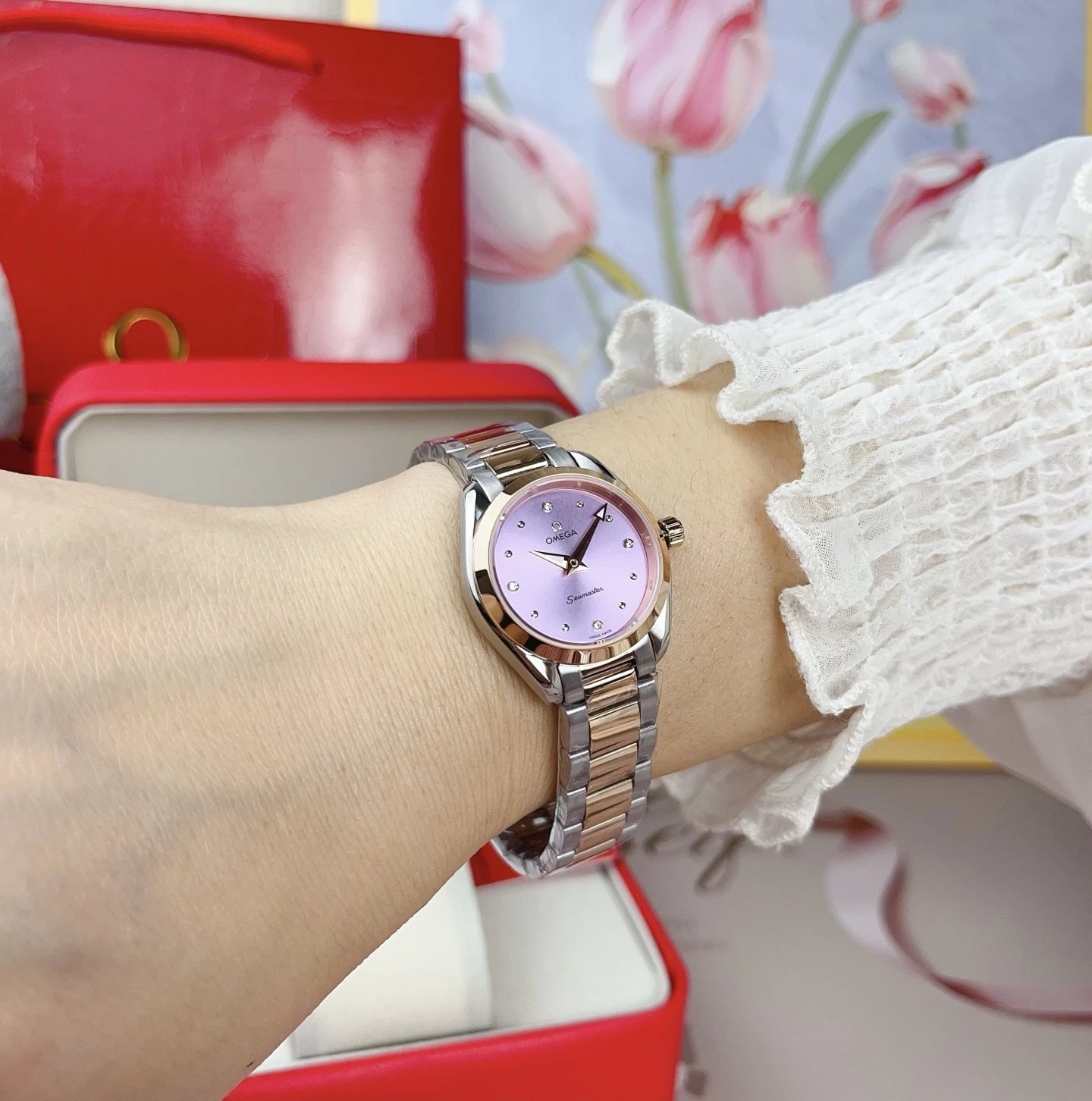 Omega Seamaster Quartz Ladies Watch 28mm — Photo 9