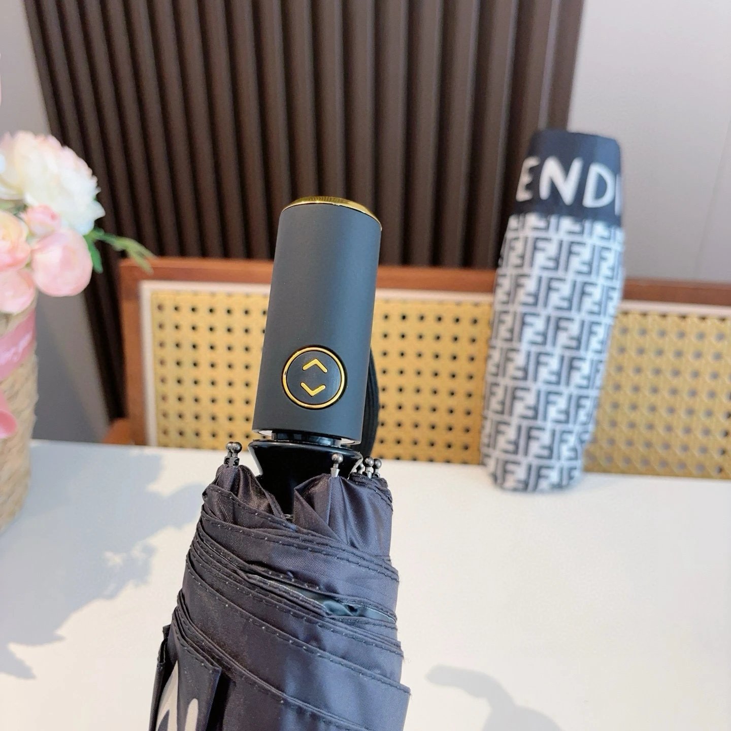 Fendi UV Protection Folding Umbrella Ver.H — Photo 5