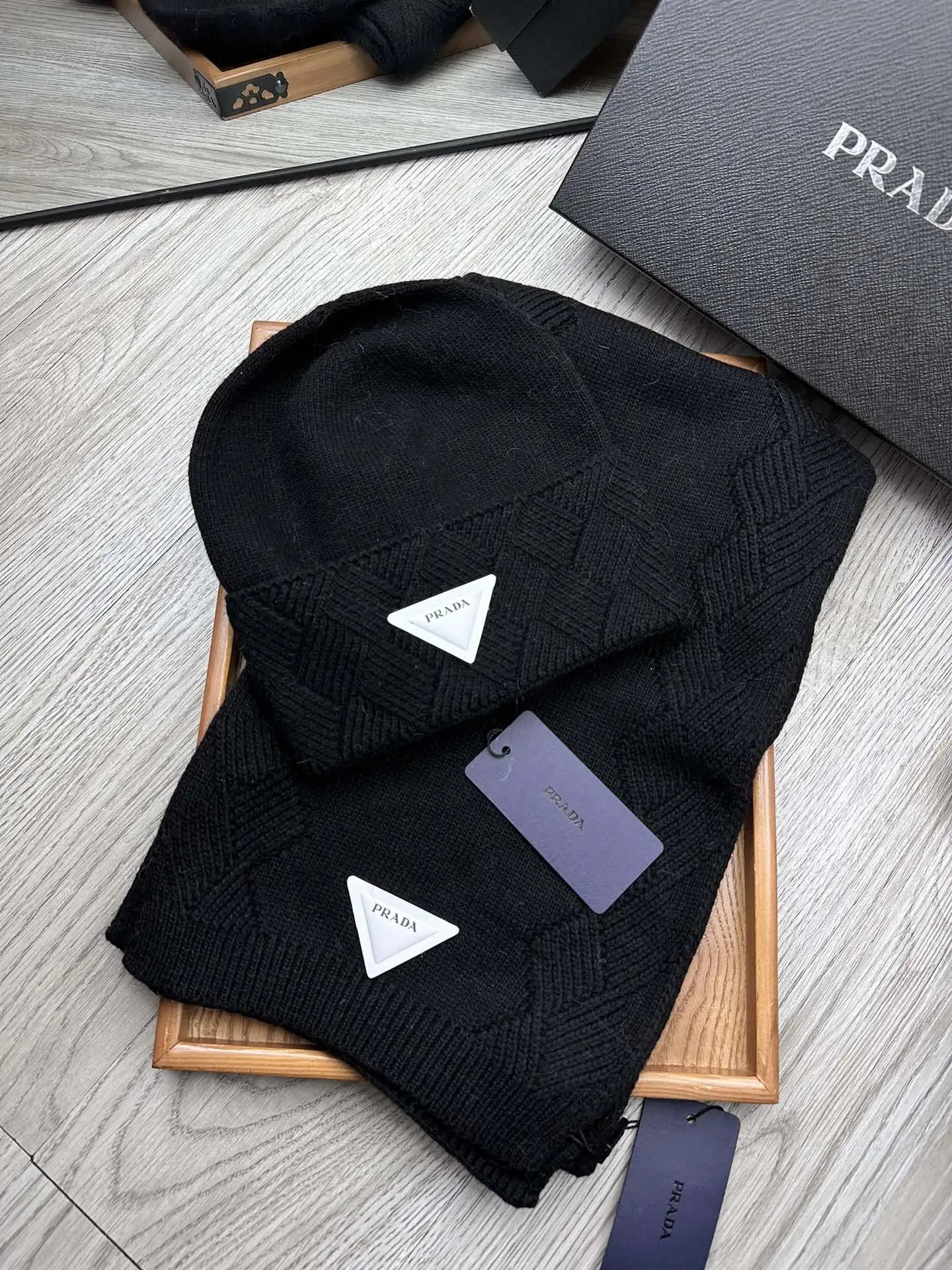 Prada Wool Rabbit Fur Scarf & Hat Set Ver.A — Photo 2