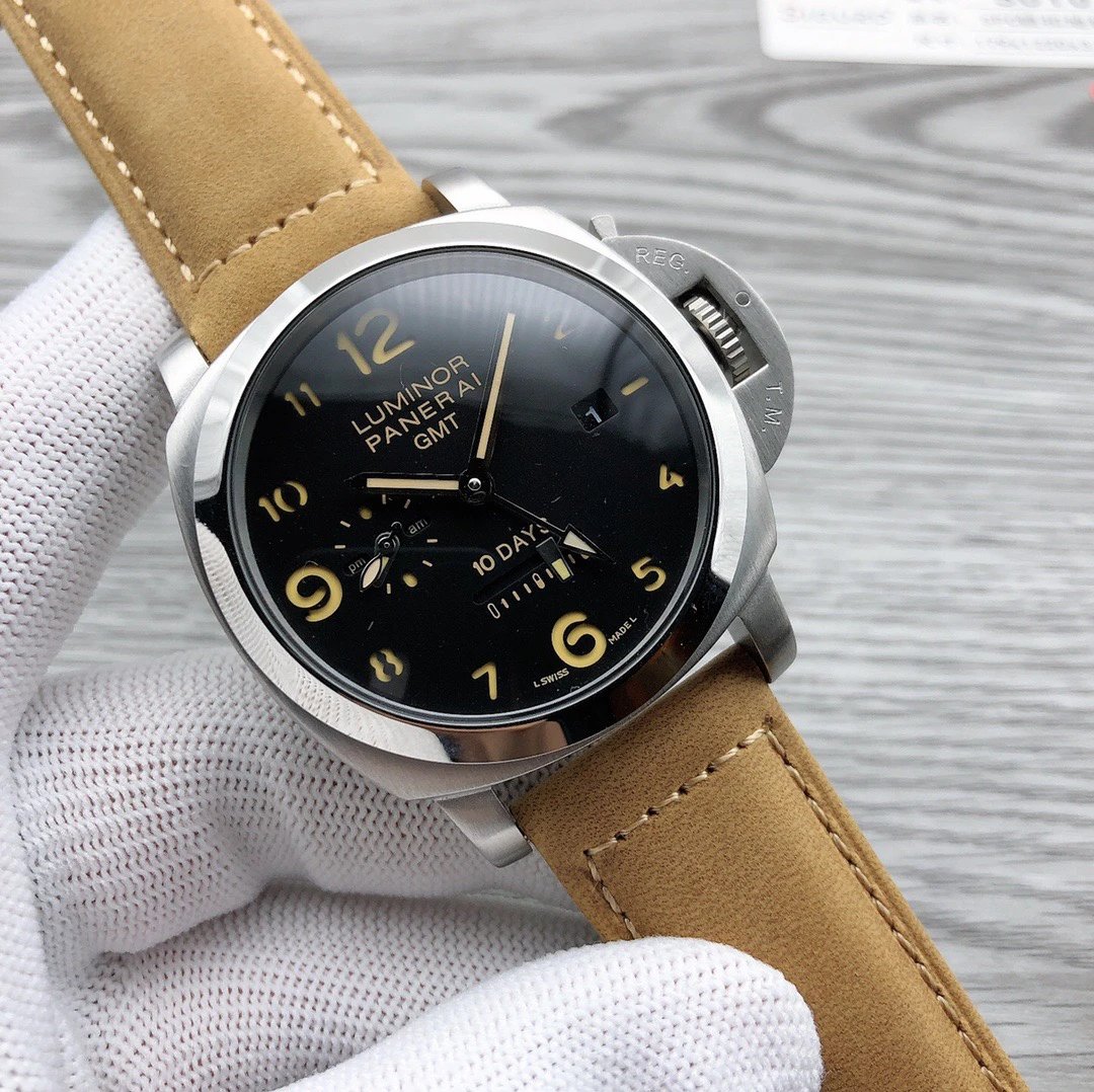 Panerai Luminor Automatic Watch 47mm — Zdjęcie 2