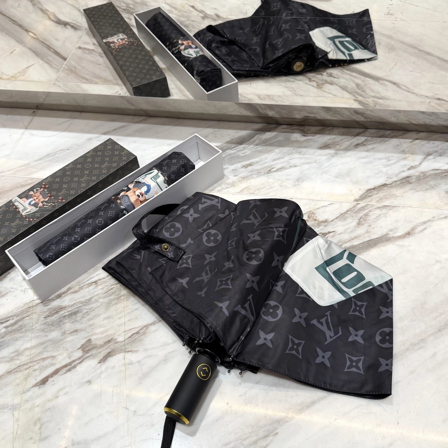 Louis Vuitton UV Protection Folding Umbrella Ver.C — Photo 3