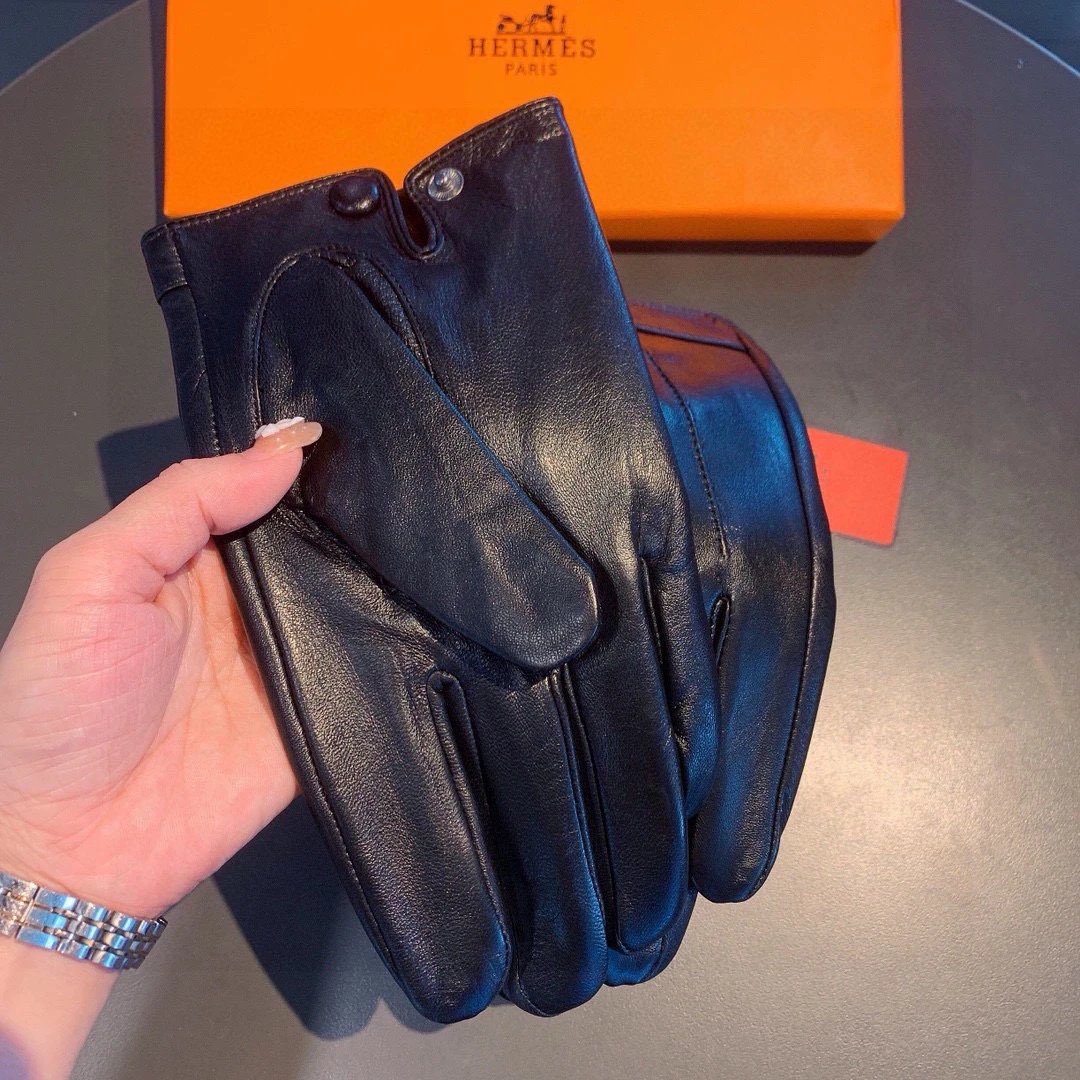 Hermes Lambskin Gloves Ver.B — Photo 8
