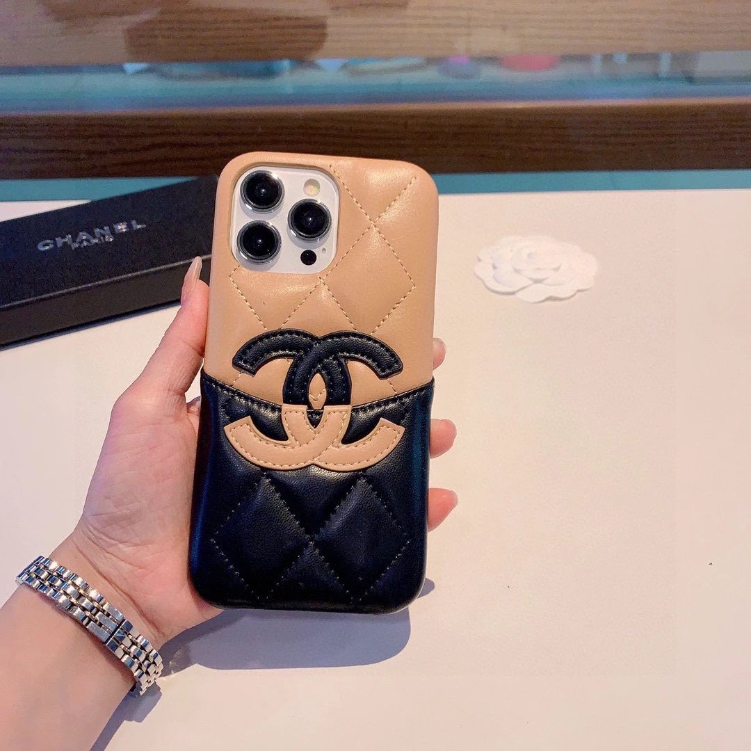 Chanel Phone Case Ver.E — Photo 2
