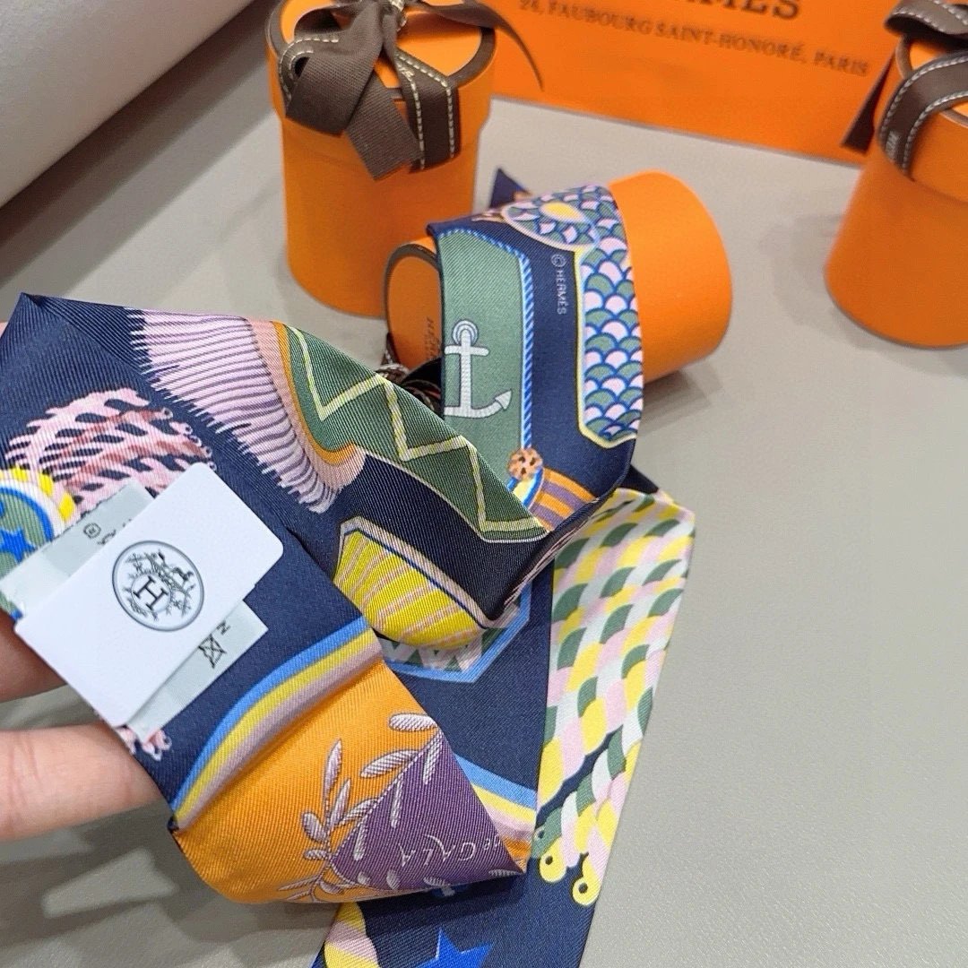 Hermes Silk Hair Ribbon Ver.A — Photo 4