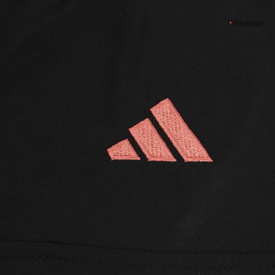 Bayern Munich Away Soccer Shorts 2024 25 — photo 8
