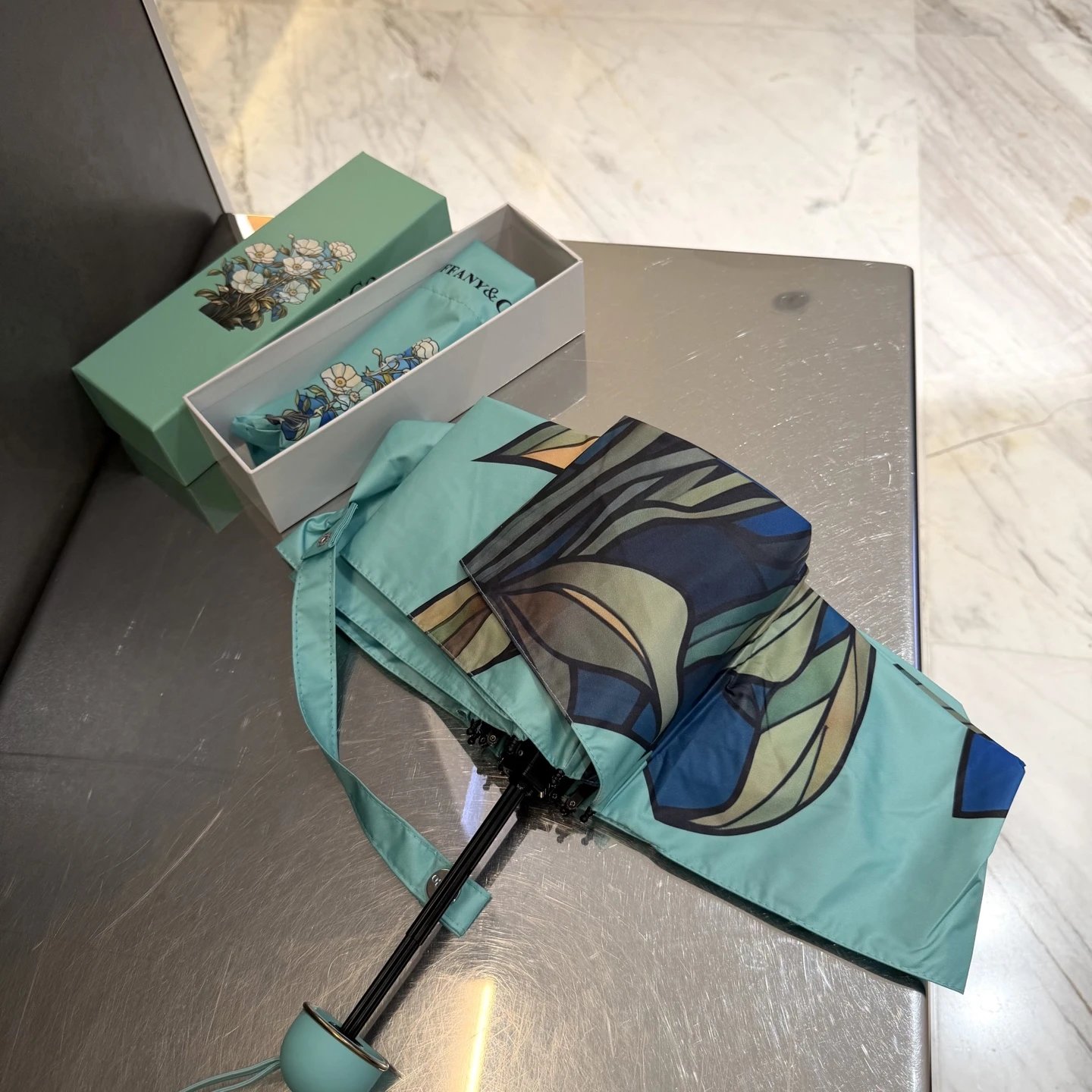Tiffany UV Protection Folding Umbrella Ver.B — Photo 3