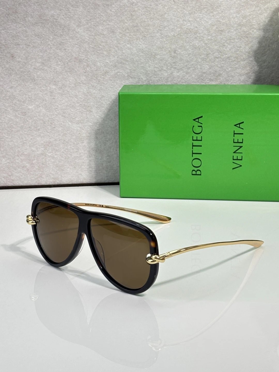 Bottega Veneta BV1513S Sunglasses 60-10-145 — photo 6