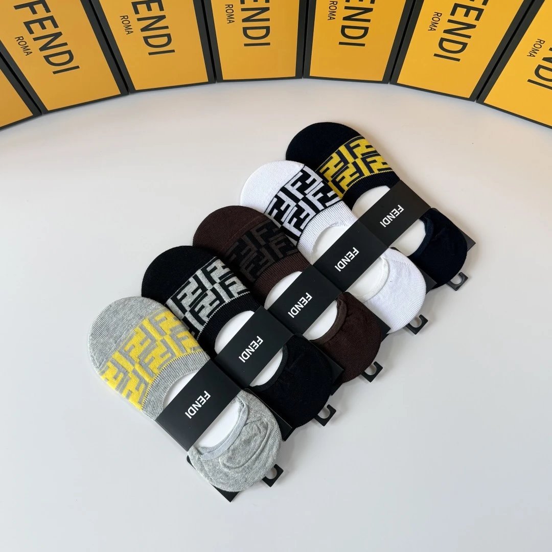 Fendi No-Show Socks 5-Pair Box — photo 8