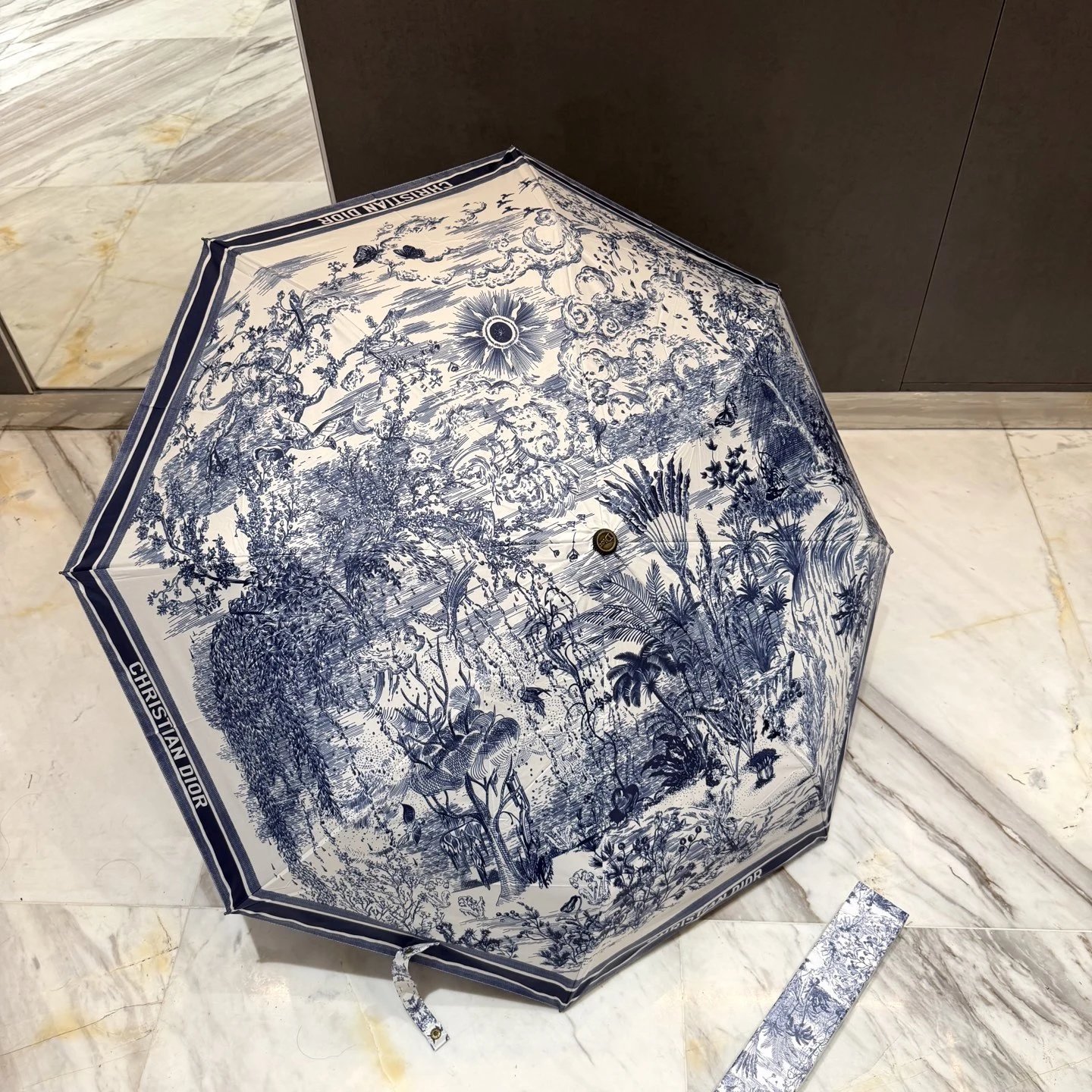 Dior UV Protection Folding Umbrella Ver.L — Zdjęcie 9