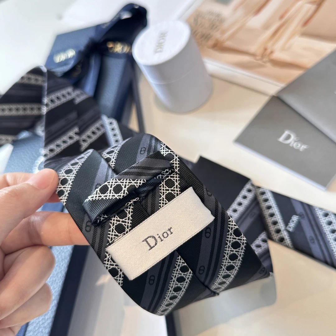 Dior Silk Tie Ver.A — Zdjęcie 5