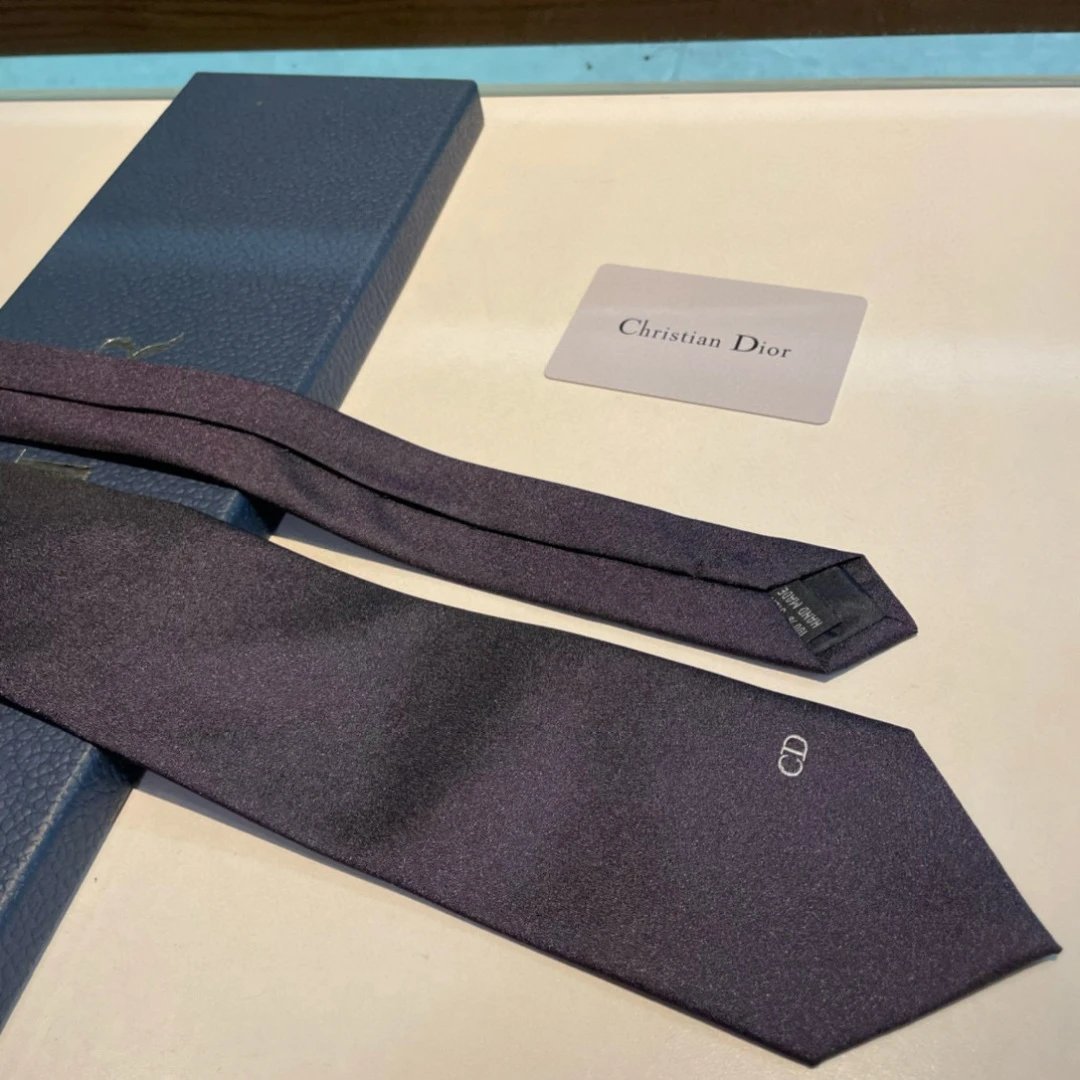 Dior Tie Ver.J — QC