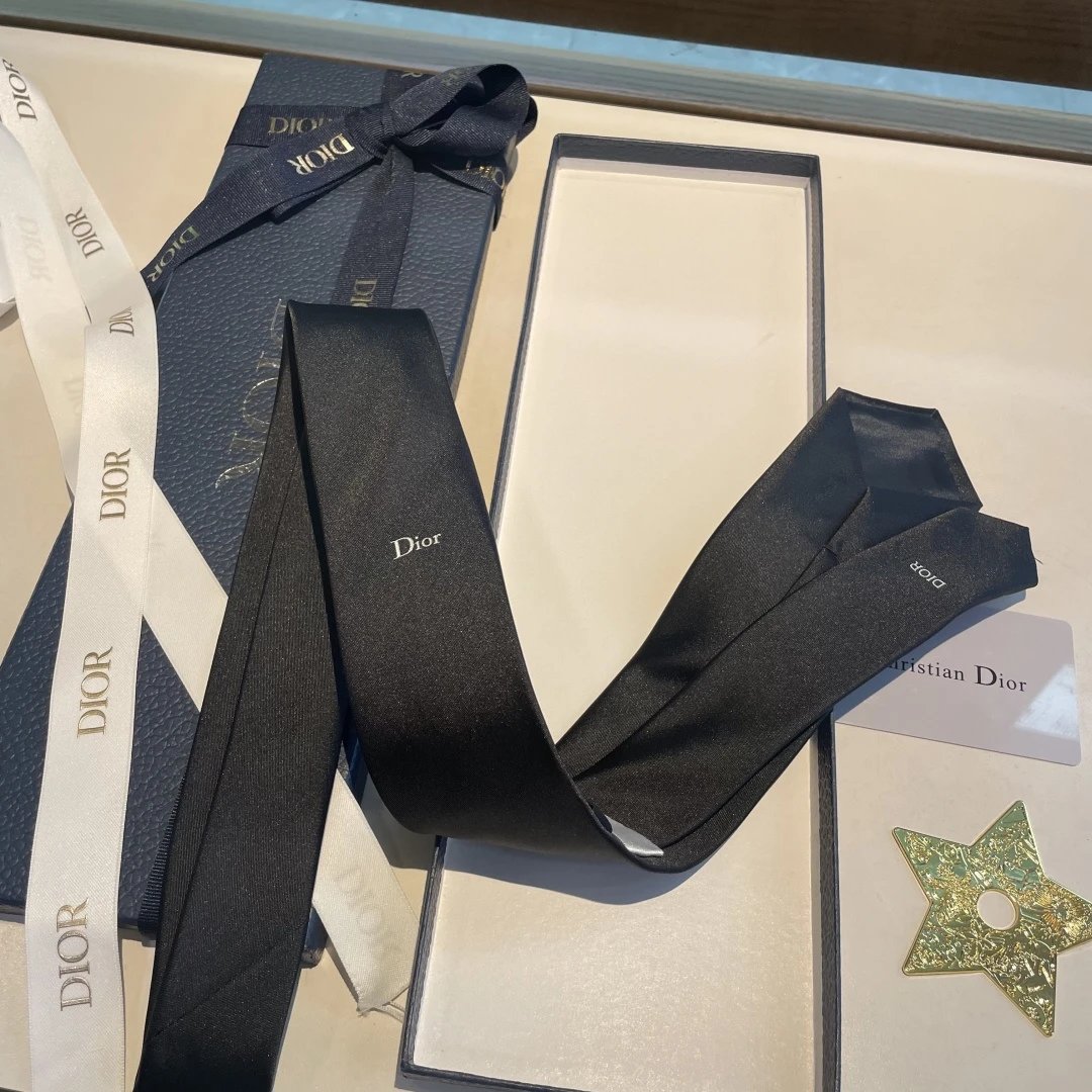 Dior Tie Ver.A — Photo 3