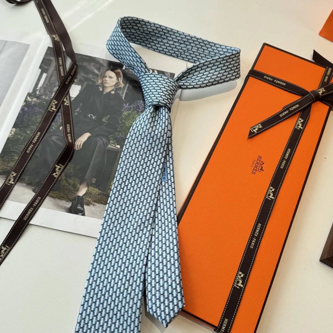 Hermes Silk Tie Ver.O — Photo 9
