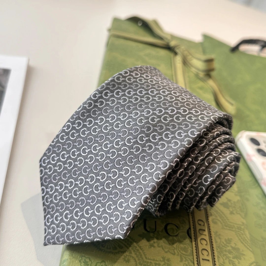 Gucci Silk Tie Ver.A — Zdjęcie 6