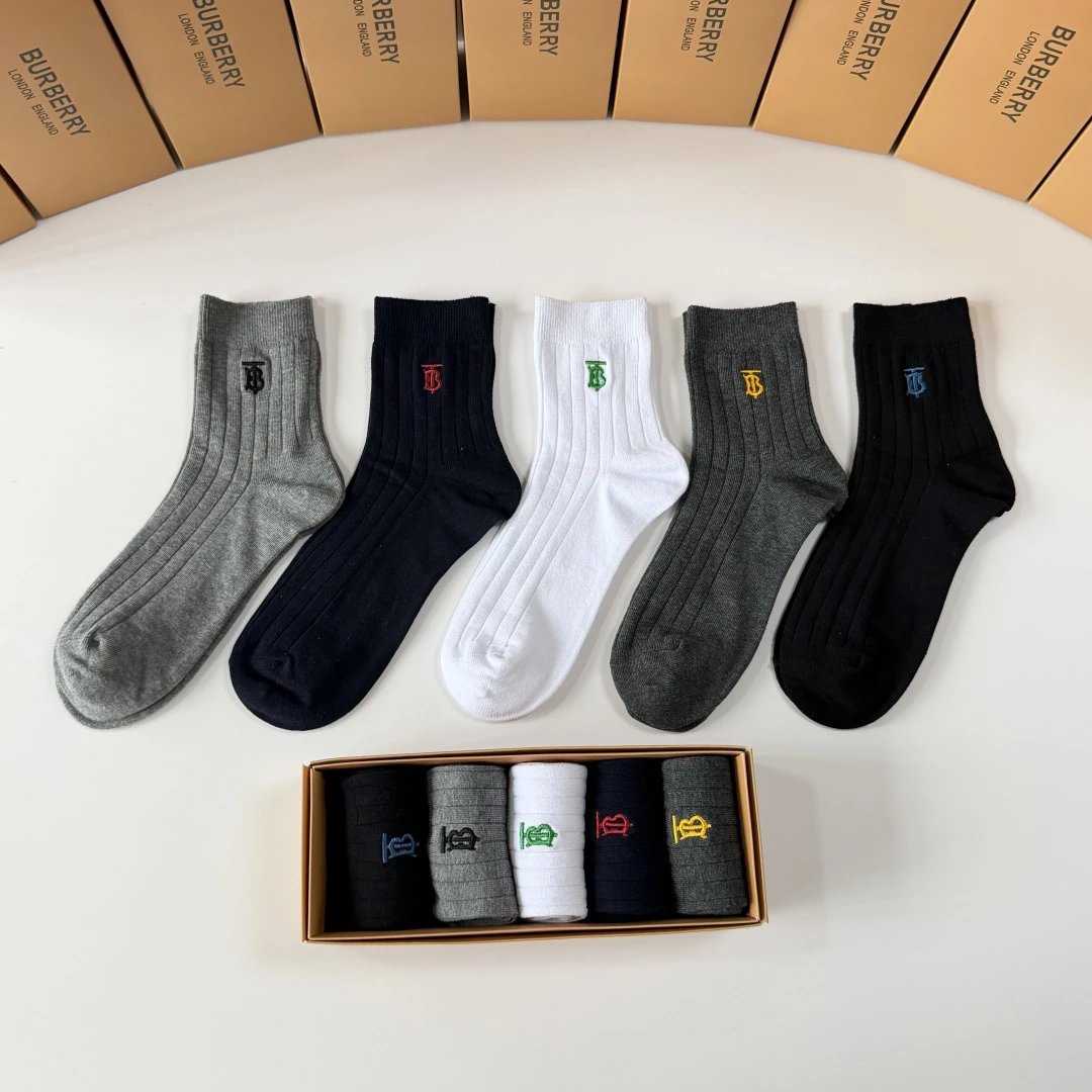 Burberry Knee-High Socks Ver.C — QC
