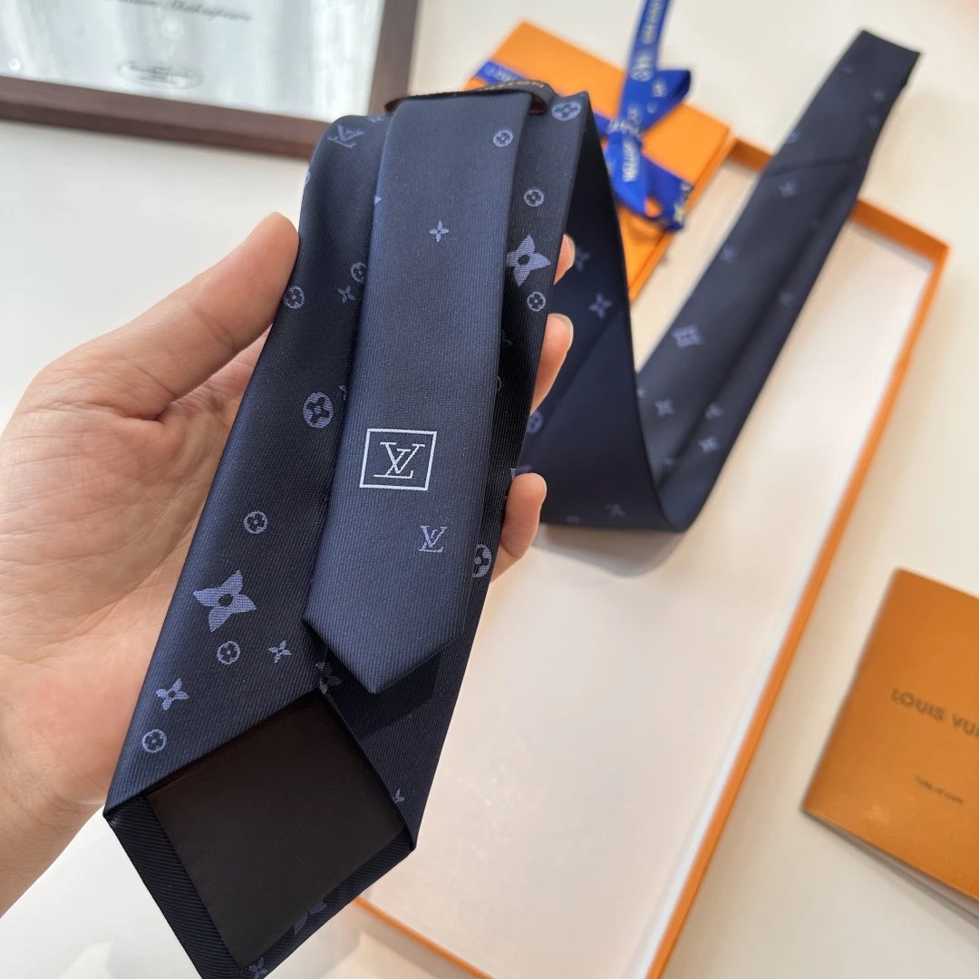 Louis Vuitton Silk Tie Ver.C — Photo 7