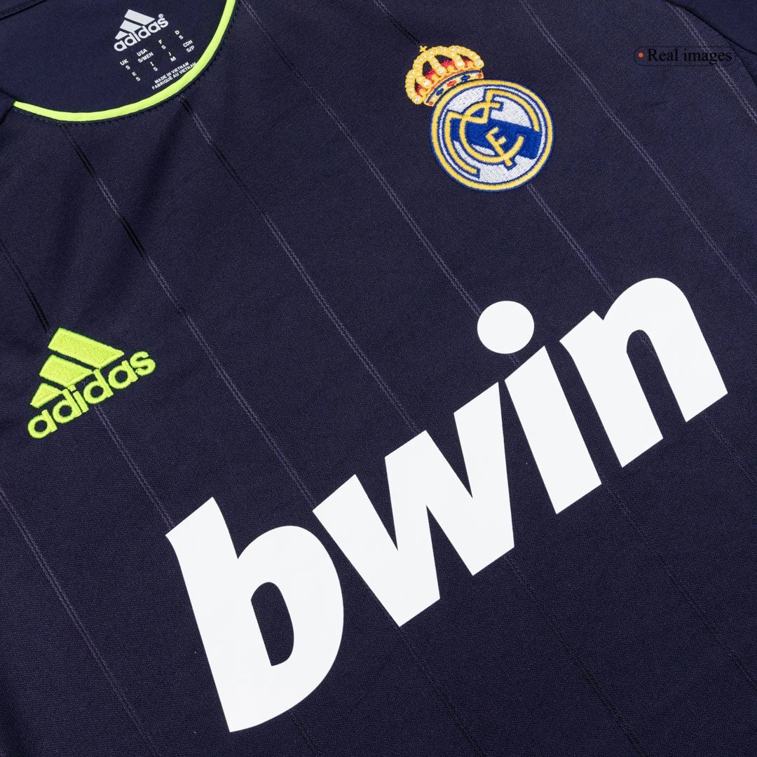 Real Madrid 12/13 Retro Away Jersey — photo 8