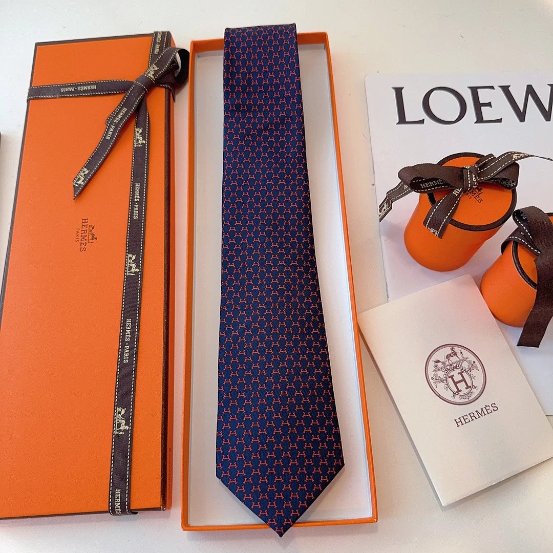 Hermes Silk Tie Ver.K — Photo 3