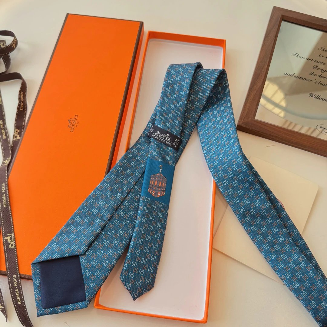 Hermes Silk Tie Ver.D — Photo 3