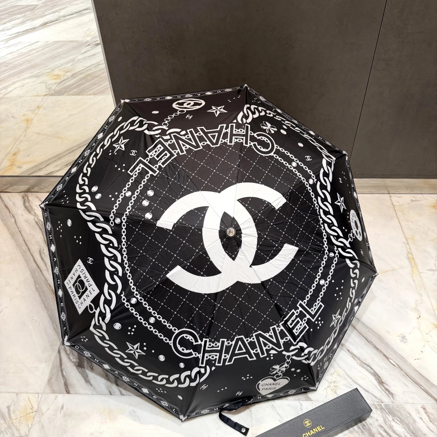 Chanel UV Protection Folding Umbrella Ver.A — Photo 9