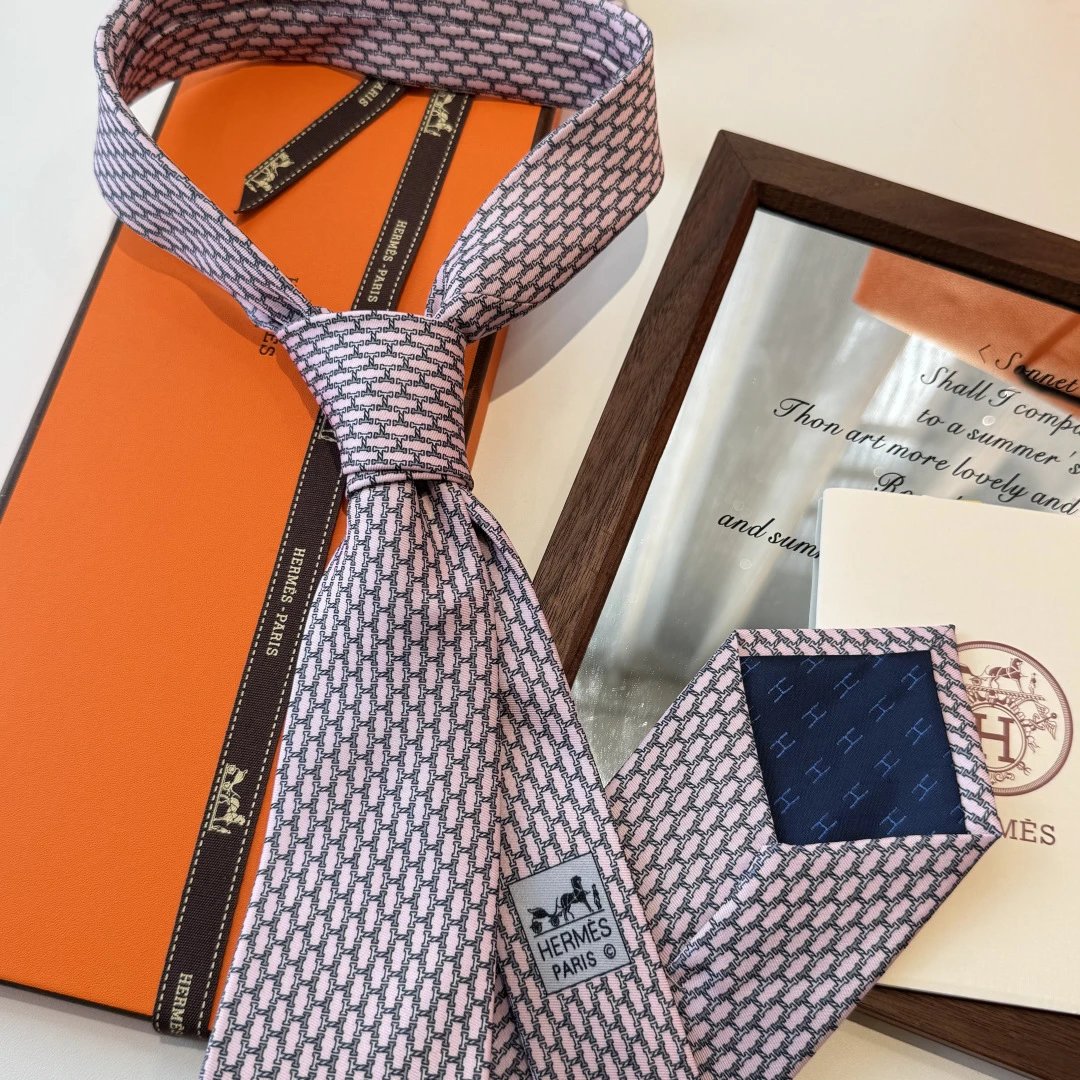 Hermes Silk Tie Ver.R — Photo 9