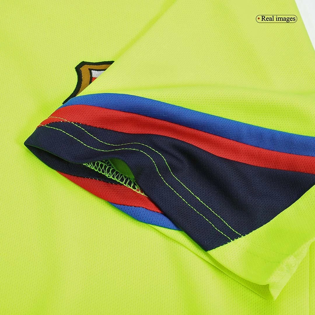 Barcelona 2005/06 FC Retro Away Jersey — Photo 9
