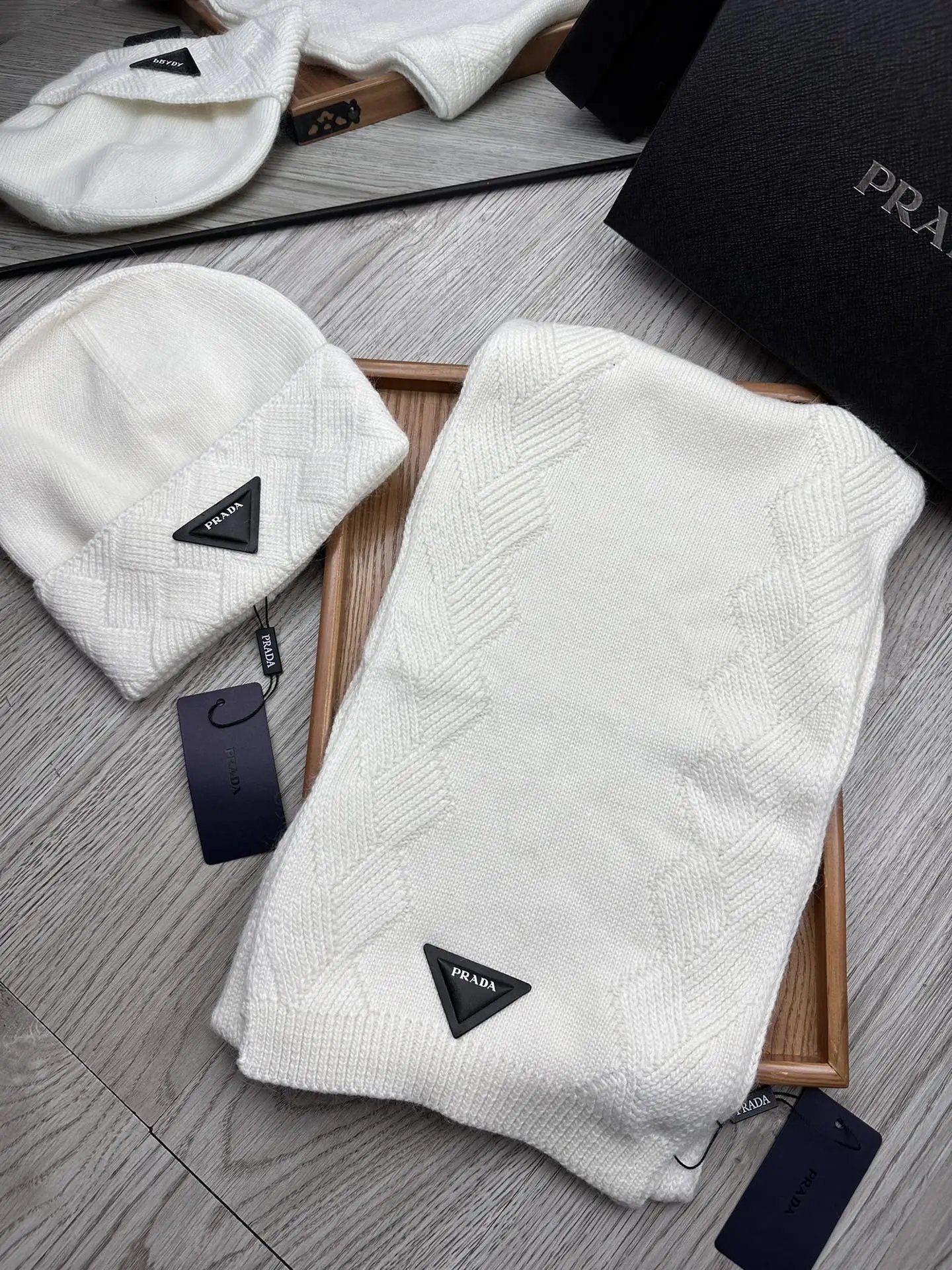 Prada Wool Rabbit Fur Scarf & Hat Set Ver.C — Photo 3