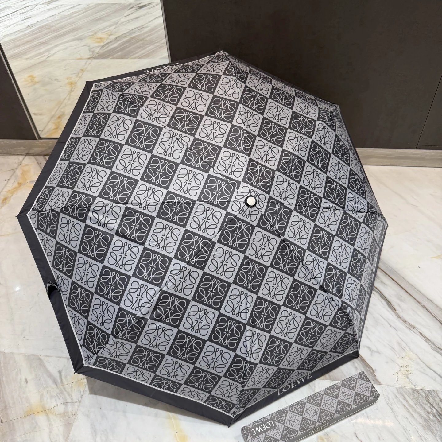 Loewe UV Protection Folding Umbrella Ver.A — Photo 9