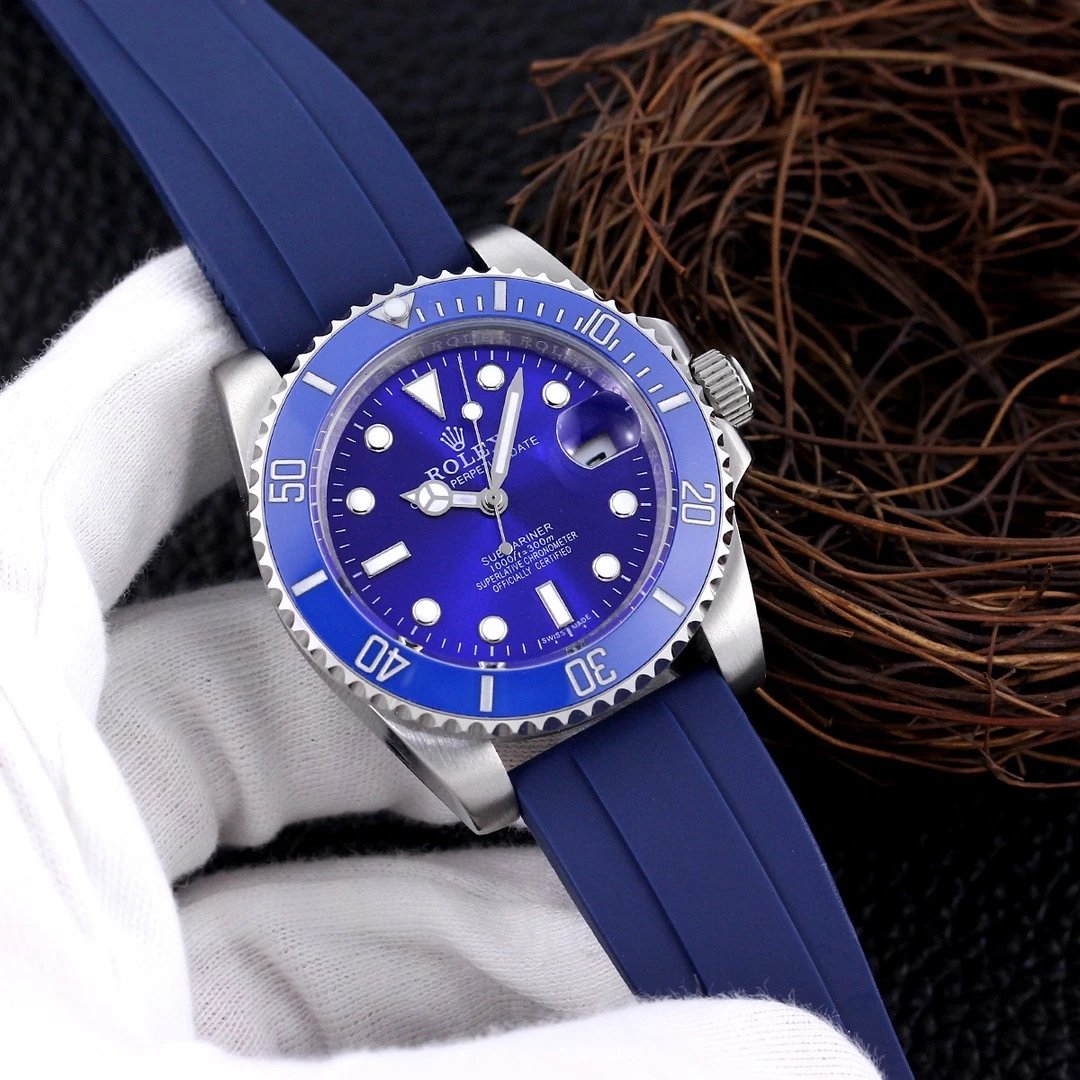 Rolex Submariner Rubber Automatic Watch — QC