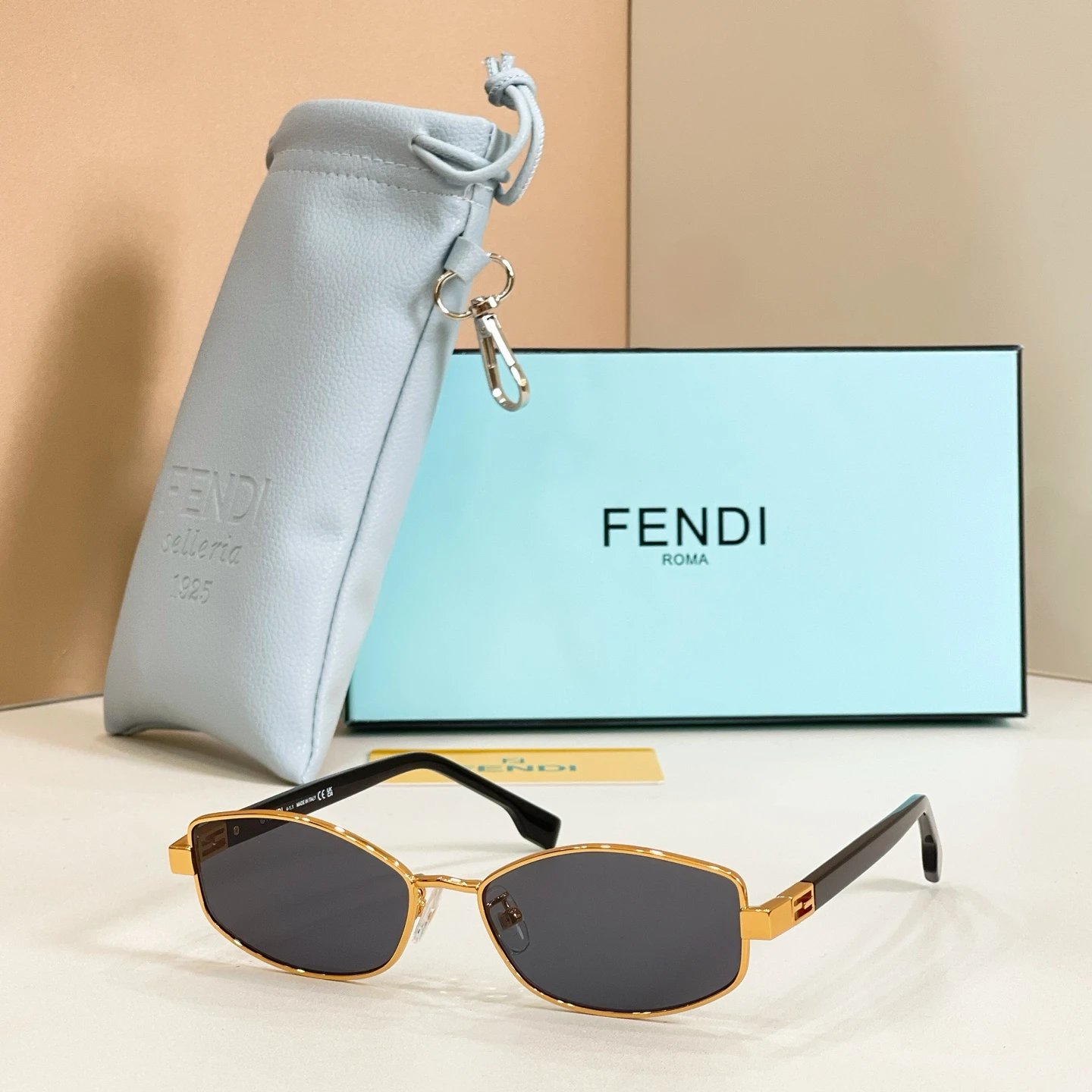 Fendi FE 40216U Sunglasses 56-15-140 — photo 4