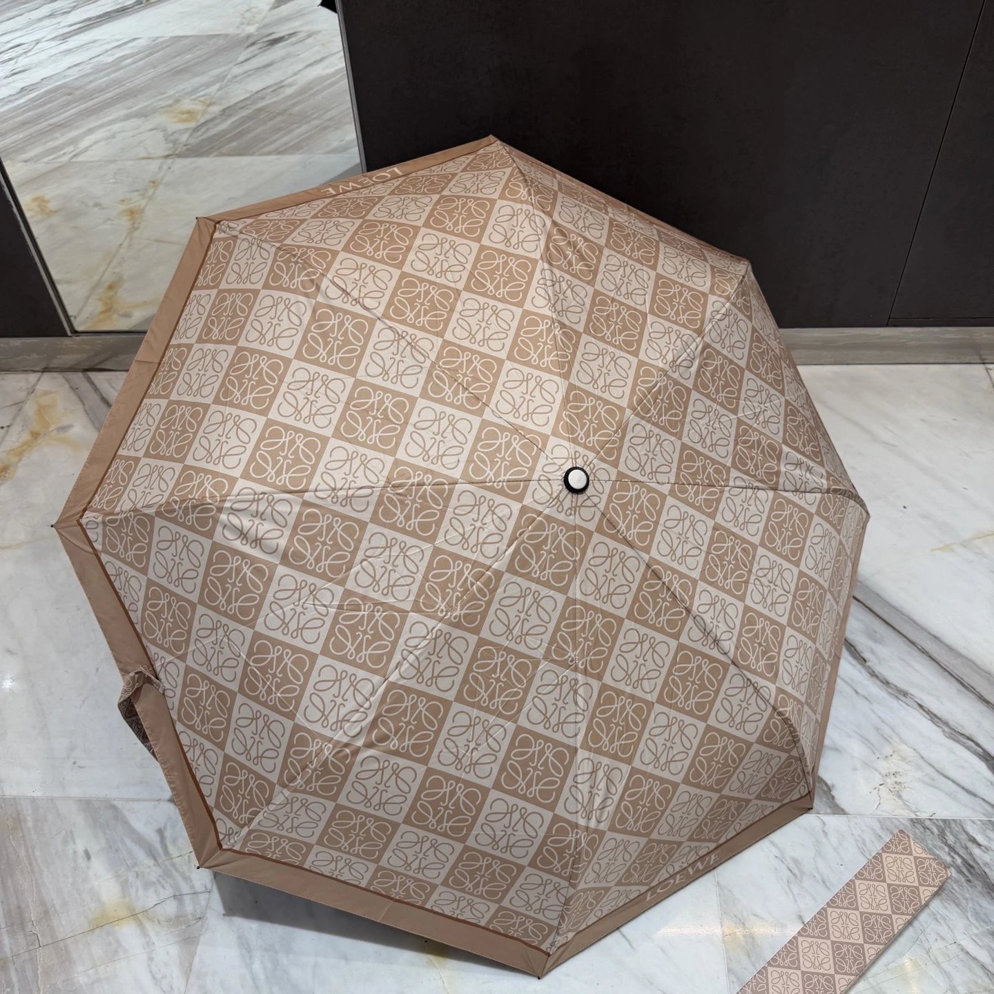 Loewe UV Protection Folding Umbrella Ver.B — Photo 9
