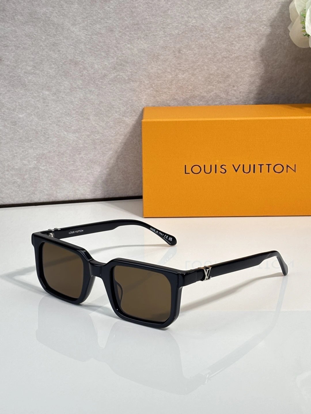 Louis Vuitton Z3262U Sunglasses 51-25-140 Ver.A — QC