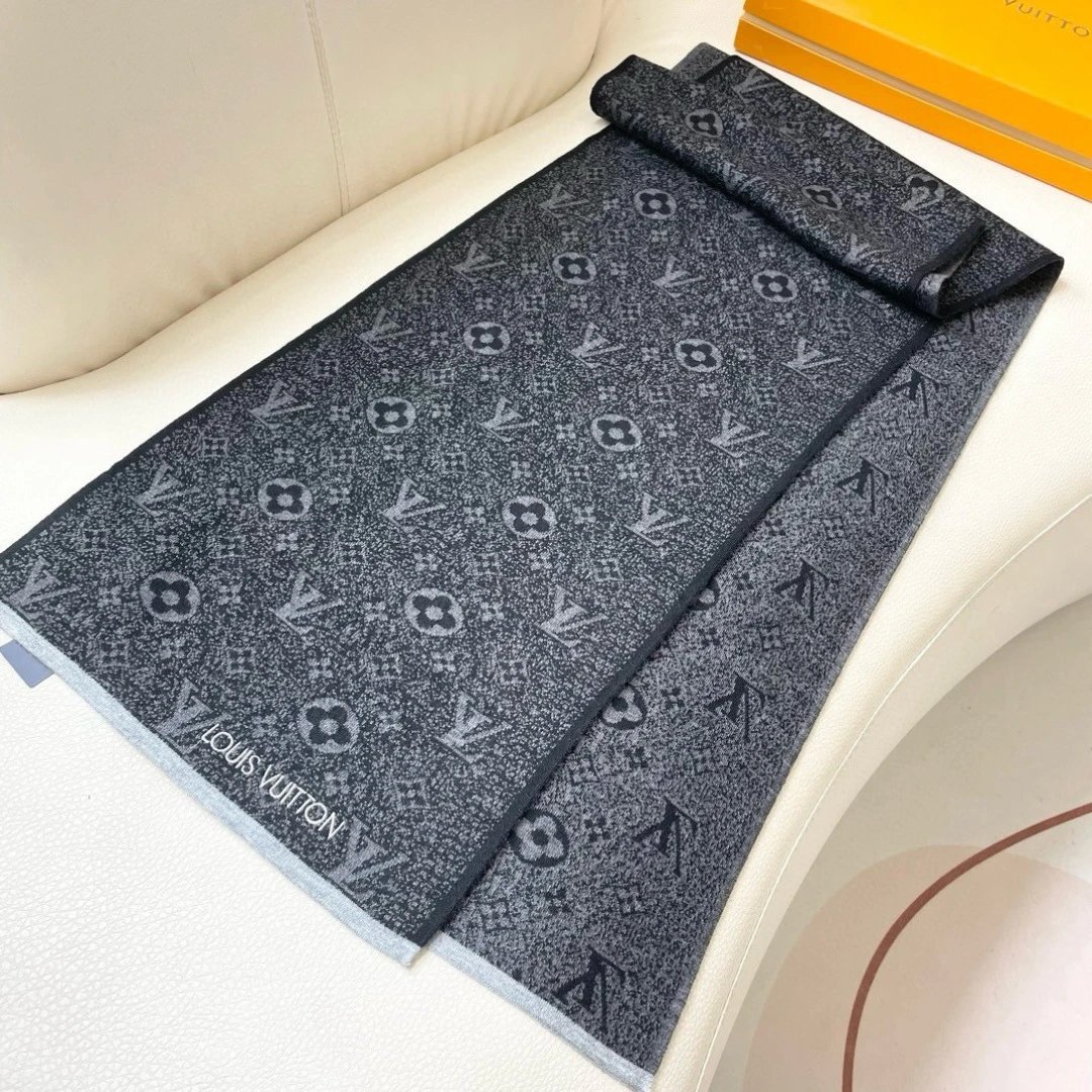 Louis Vuitton Cashmere Scarf Ver.K — Zdjęcie 5