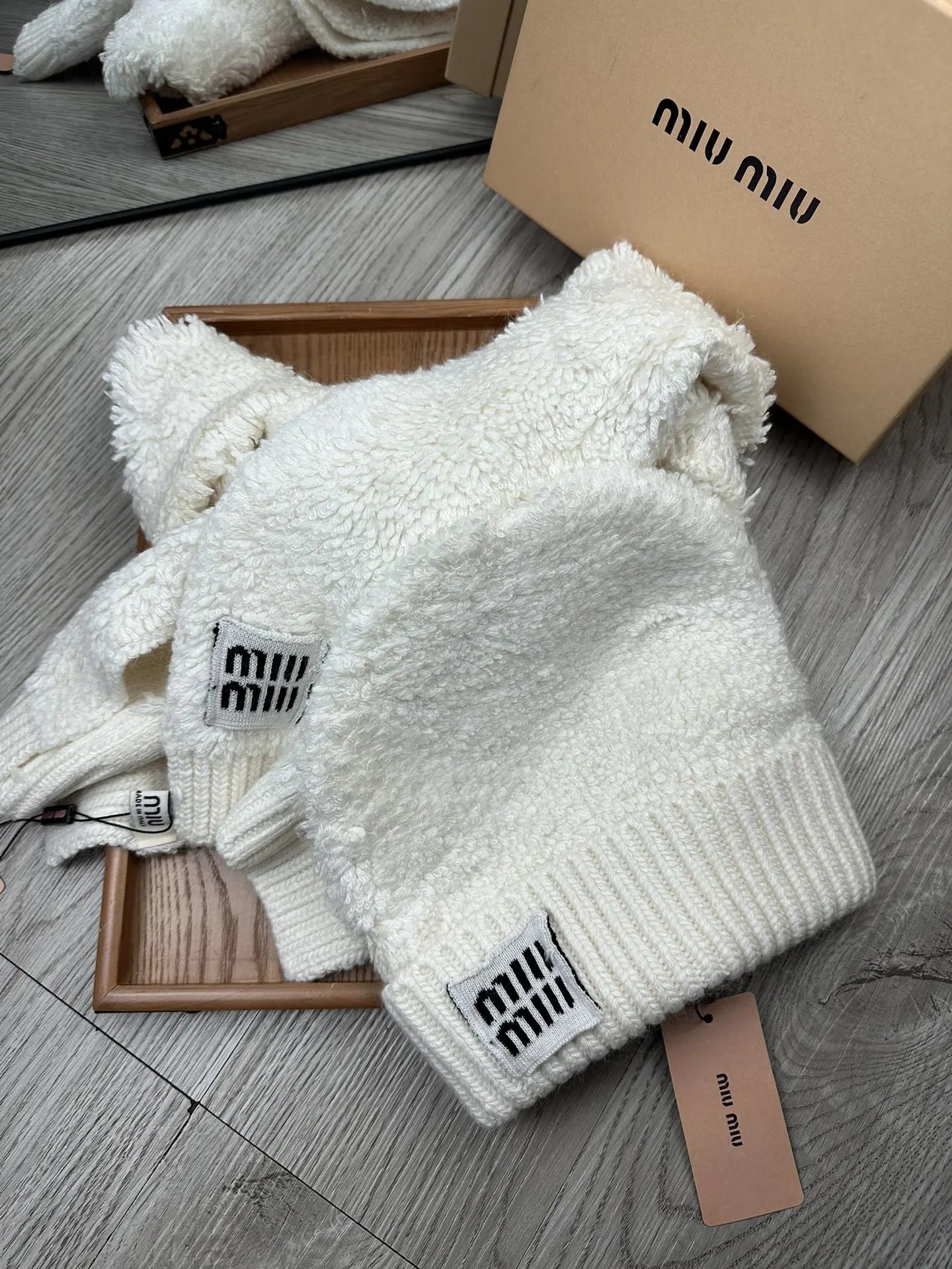 Miu Miu Wool Rabbit Fur Scarf & Hat Set Ver.A — Photo 9