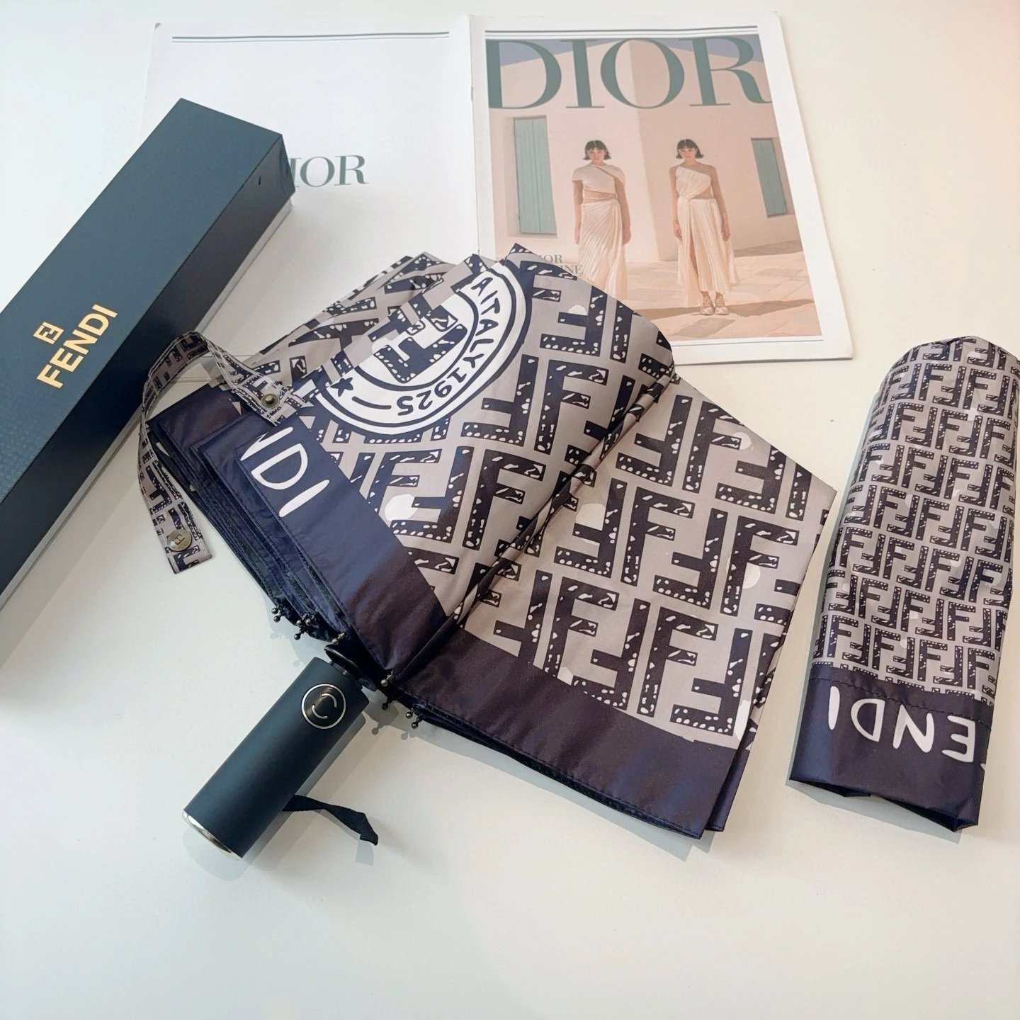 Fendi UV Protection Folding Umbrella Ver.F — Photo 7