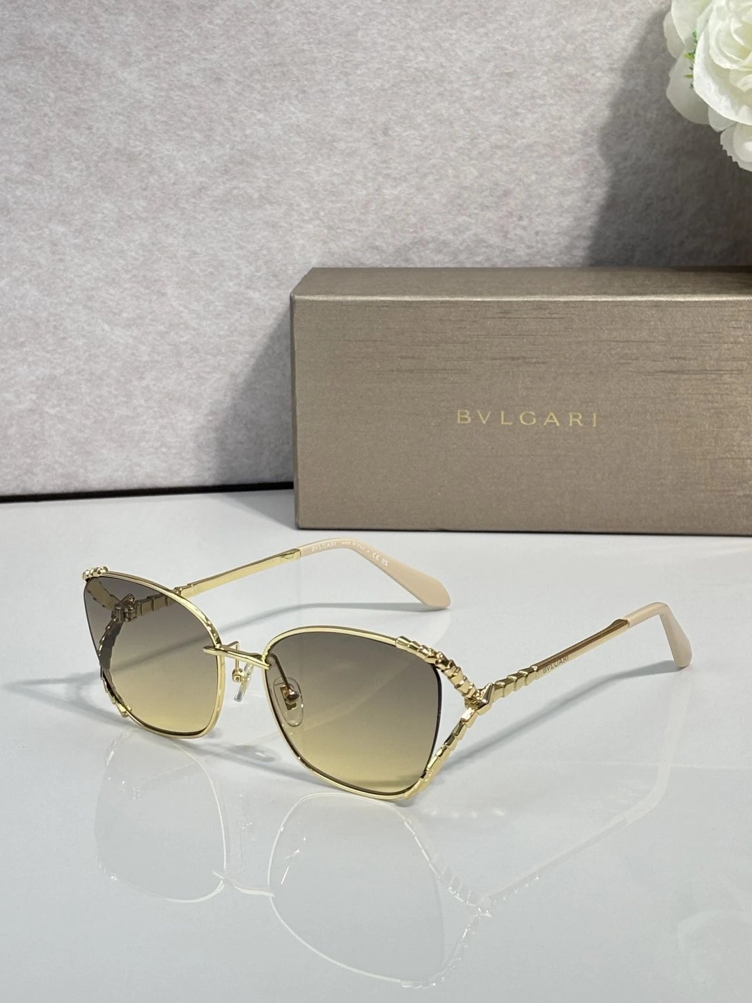 Bvlgari BV40081U Sunglasses 56-17-140 Ver.B — QC