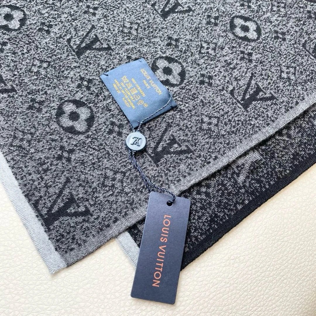 Louis Vuitton Cashmere Scarf Ver.K — Zdjęcie 9