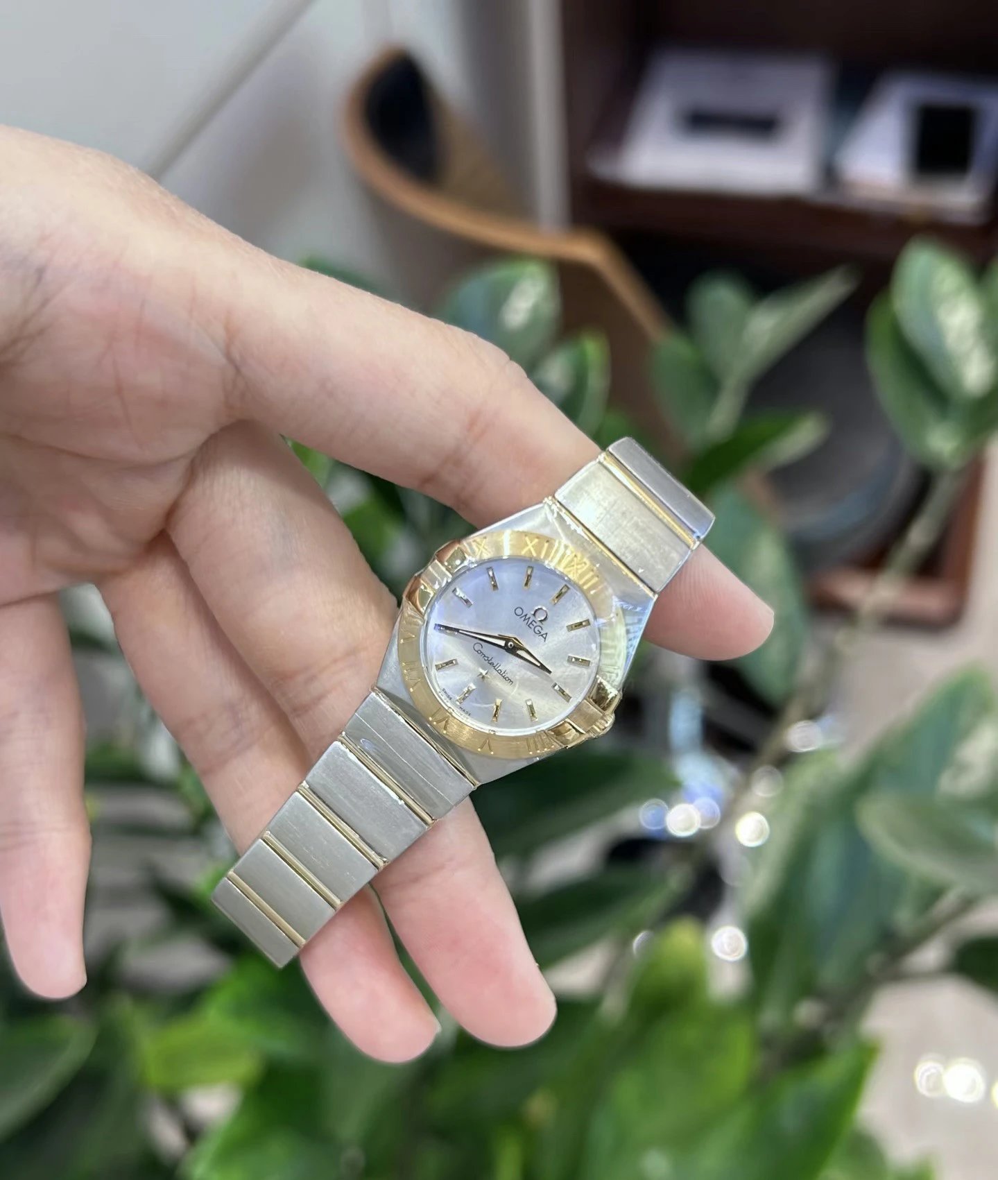 Omega Constellation Automatic Ladies Watch 24mm Ver.A — Photo 2
