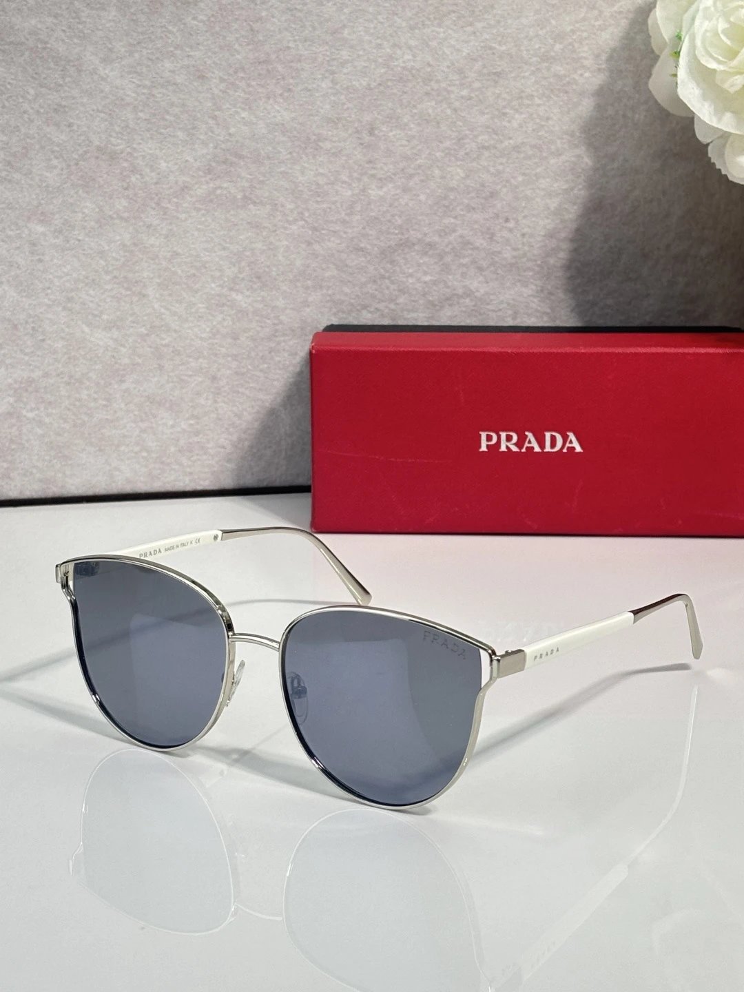 Prada SPR68TS Sunglasses 60-16-140 — photo 3