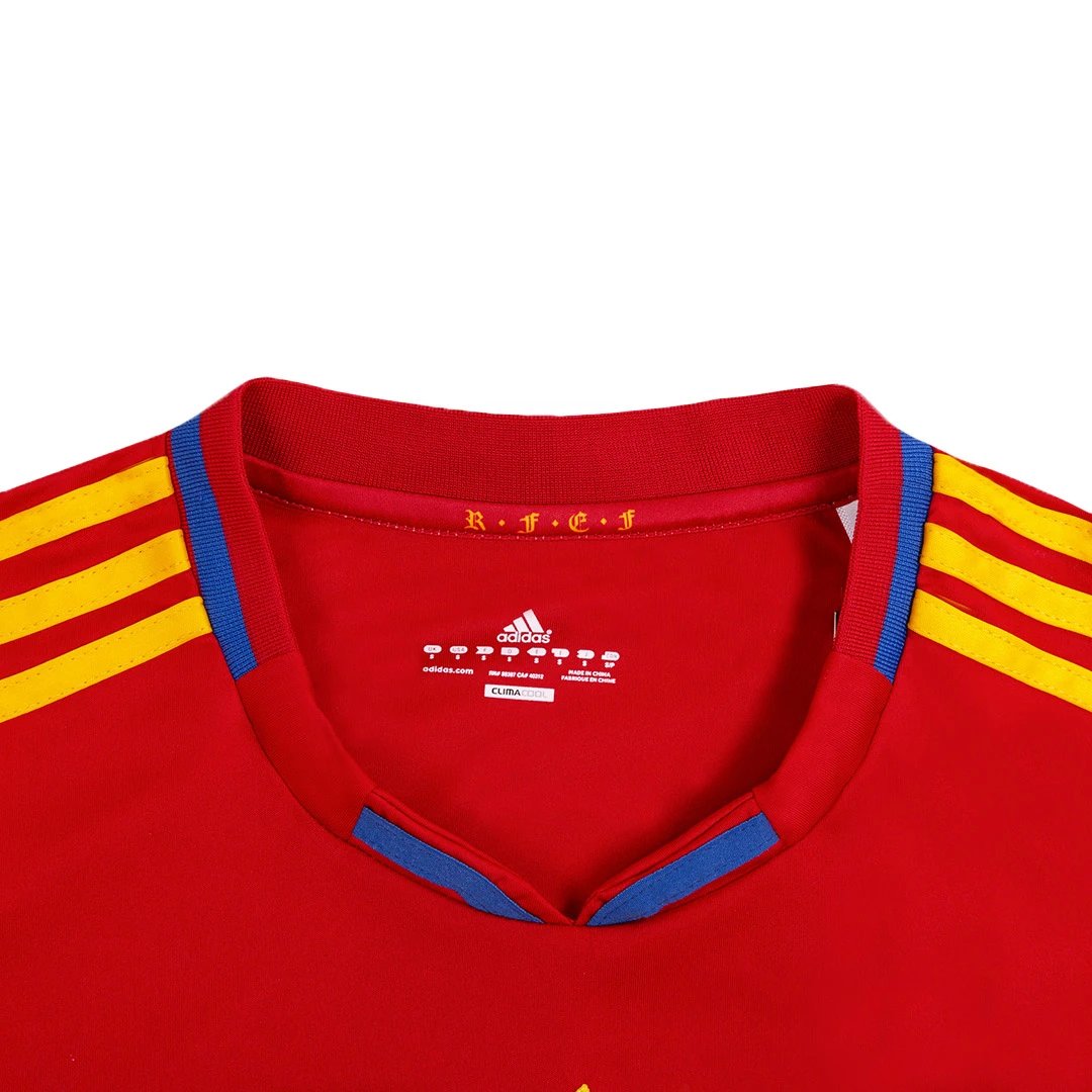 Spain 2010 Retro Home Jersey — photo 3