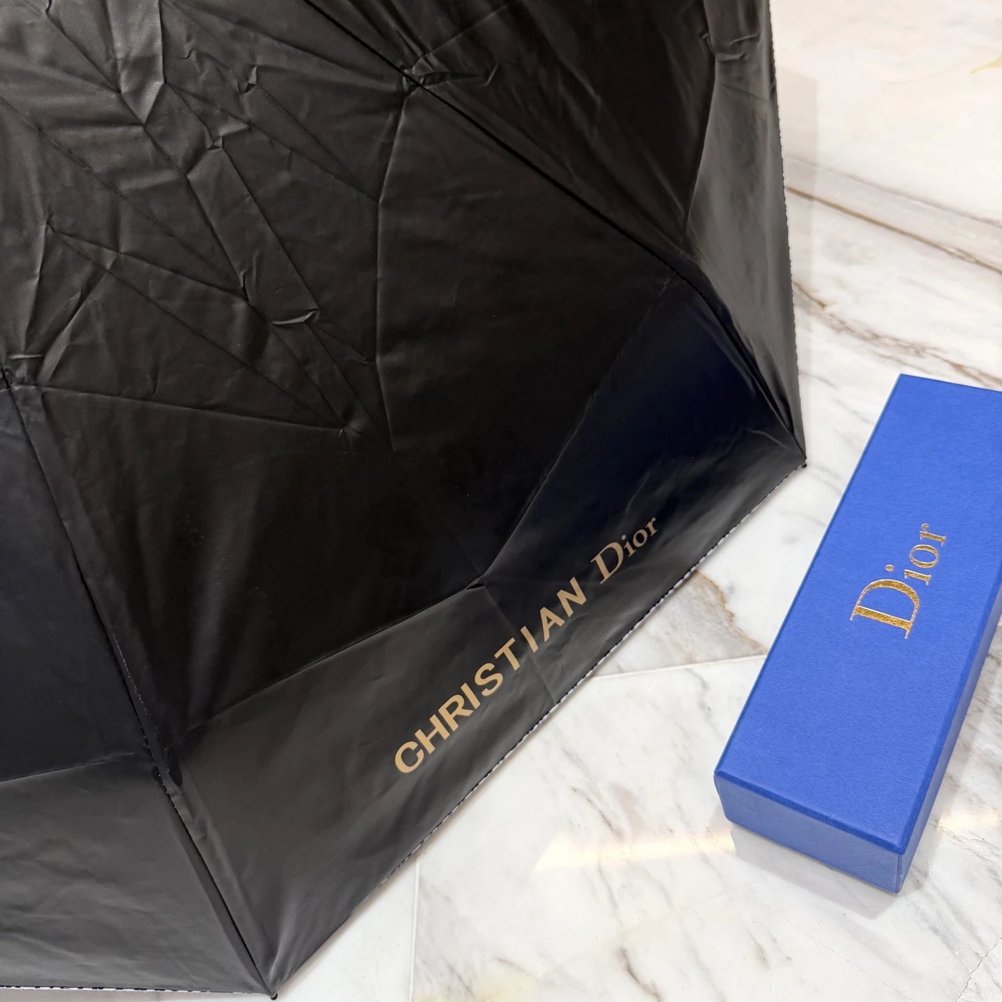 Dior UV Protection Folding Umbrella Ver.I — Photo 5